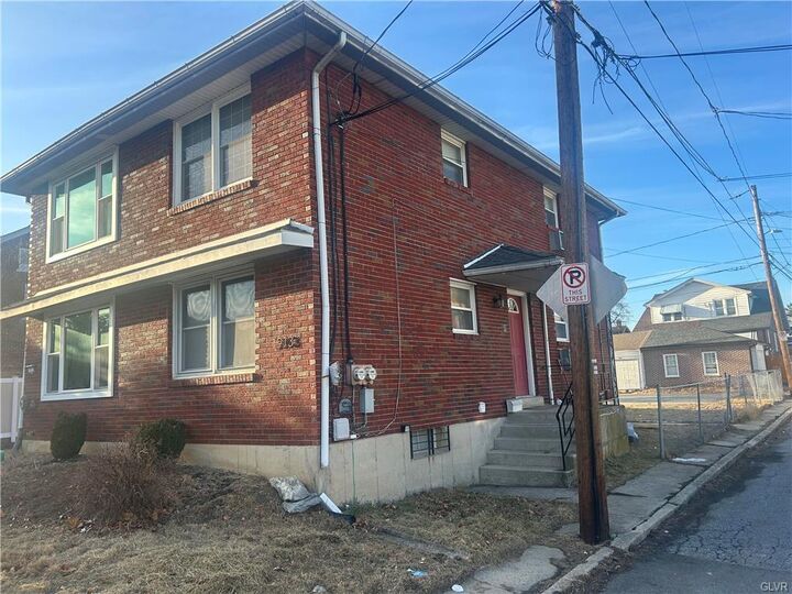1913 West Whitehall Street  Allentown City PA 18104 photo