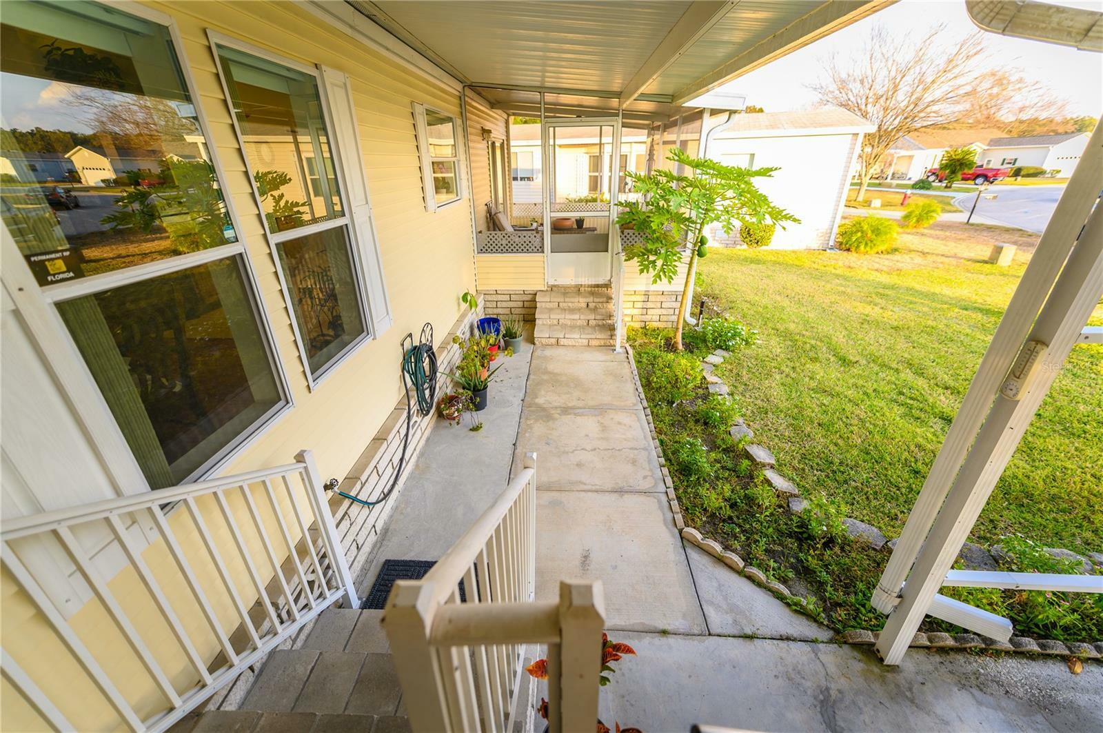 Property Photo: 2737 Lake Grassmere Court 899 FL 32798