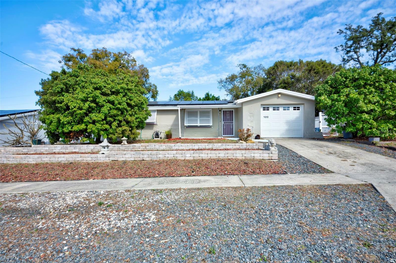 Property Photo: 5313 Baroque Drive FL 34690