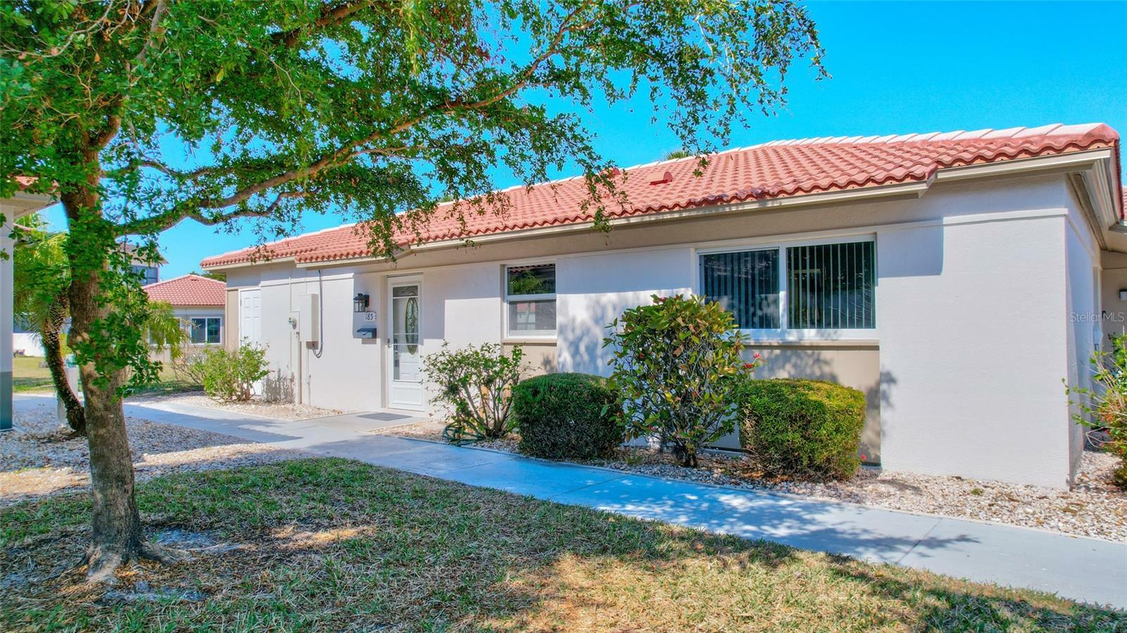 Property Photo:  185 Vista Hermosa Circle  FL 34242 