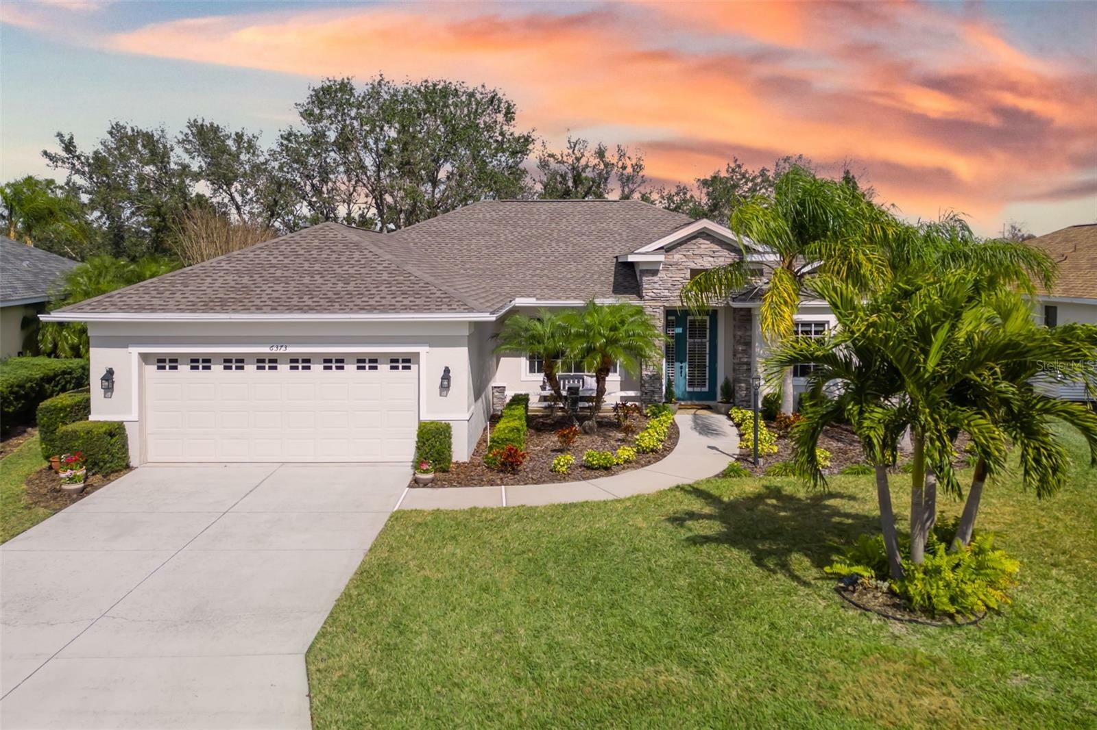 Property Photo: 6373 Royal Tern Circle FL 34202