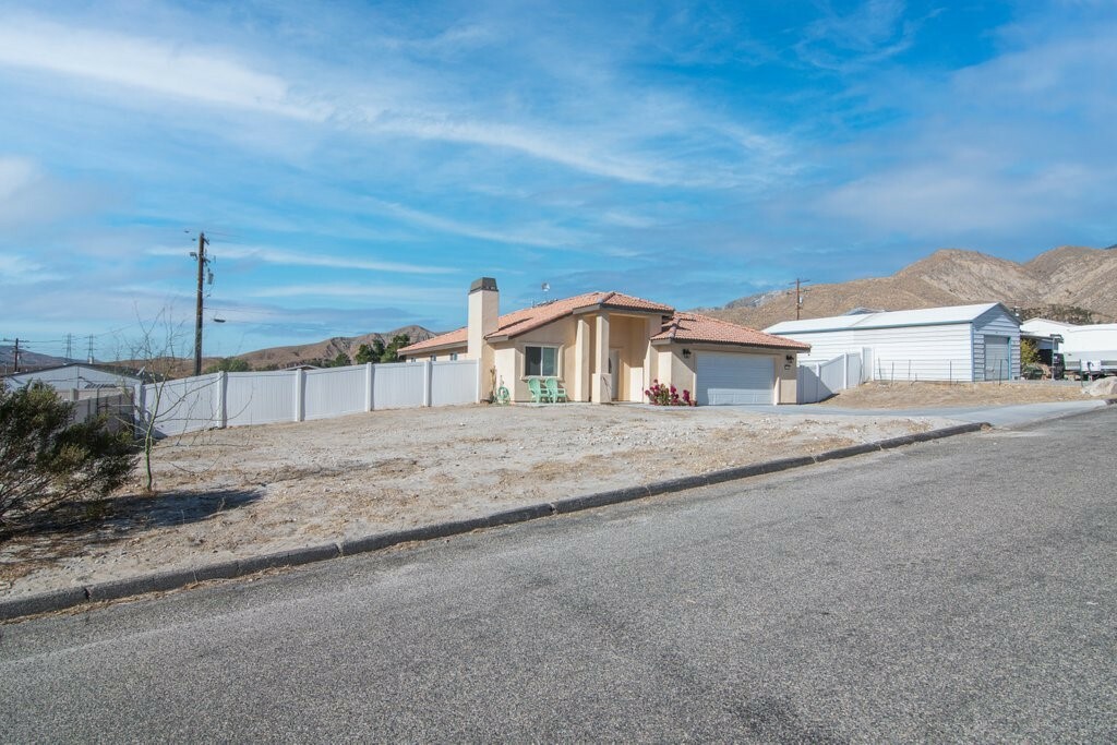 Property Photo:  12905 Danbury Street  CA 92282 