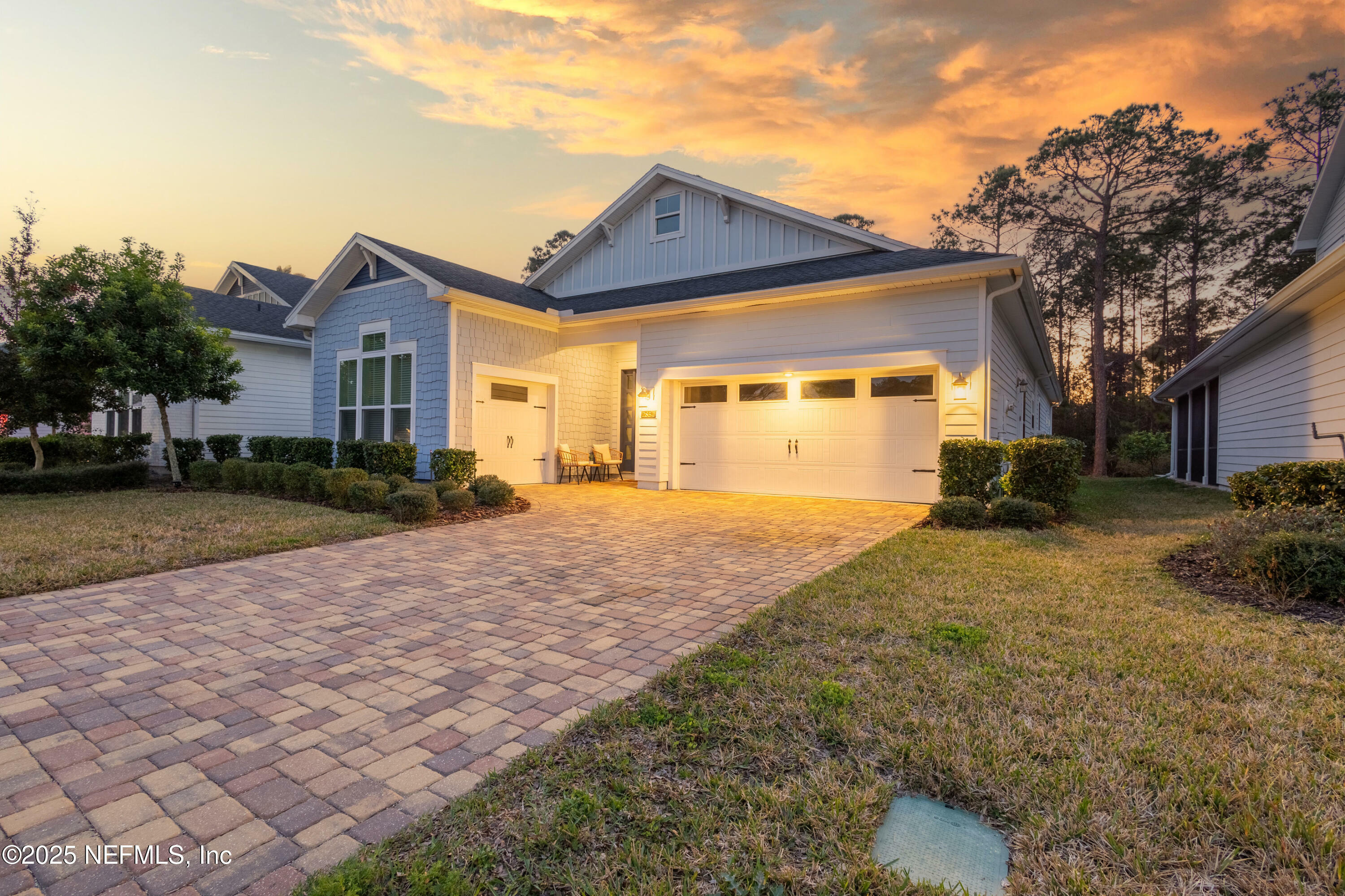 Property Photo:  2854 Montilla Drive  FL 32246 