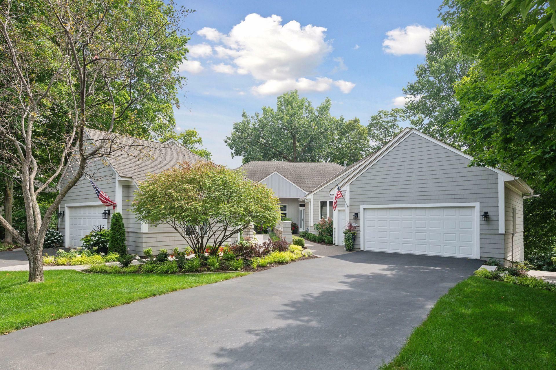 Property Photo:  3028 Pelican Point Circle  MN 55364 