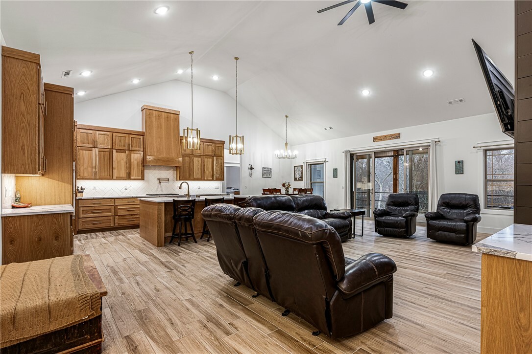 Property Photo: 12412 Wildwood Drive AR 72756