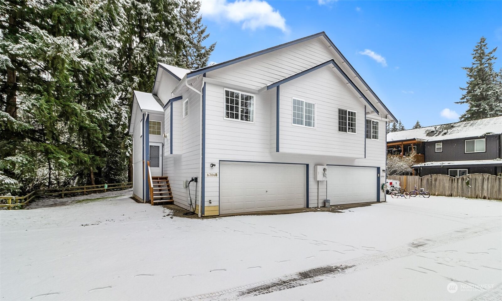 Property Photo:  6206  79th Place NE B  WA 98270 