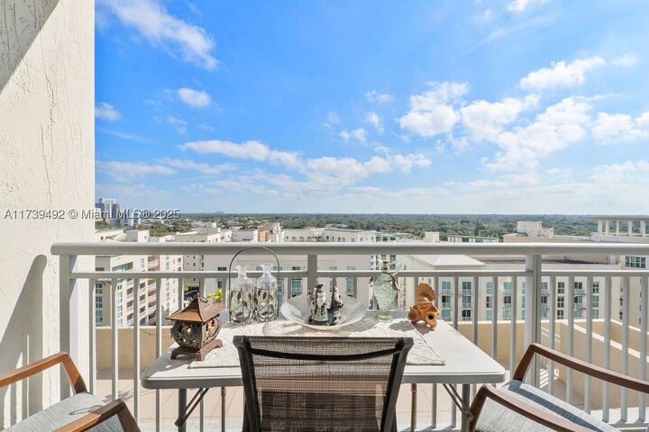 Property Photo: 9055 SW 73rd Ct 903 FL 33156