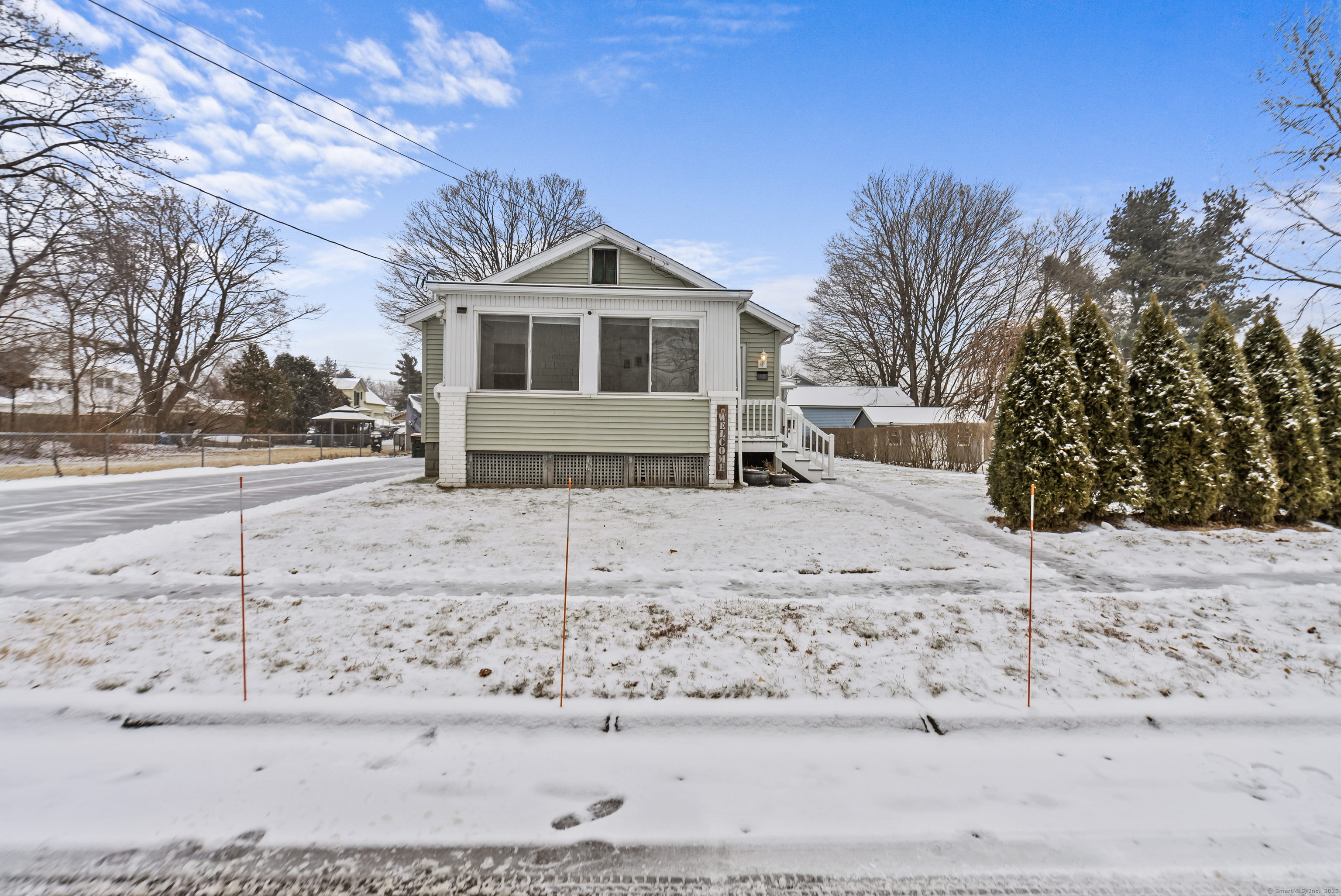 Property Photo: 10 Cottage Street CT 06492