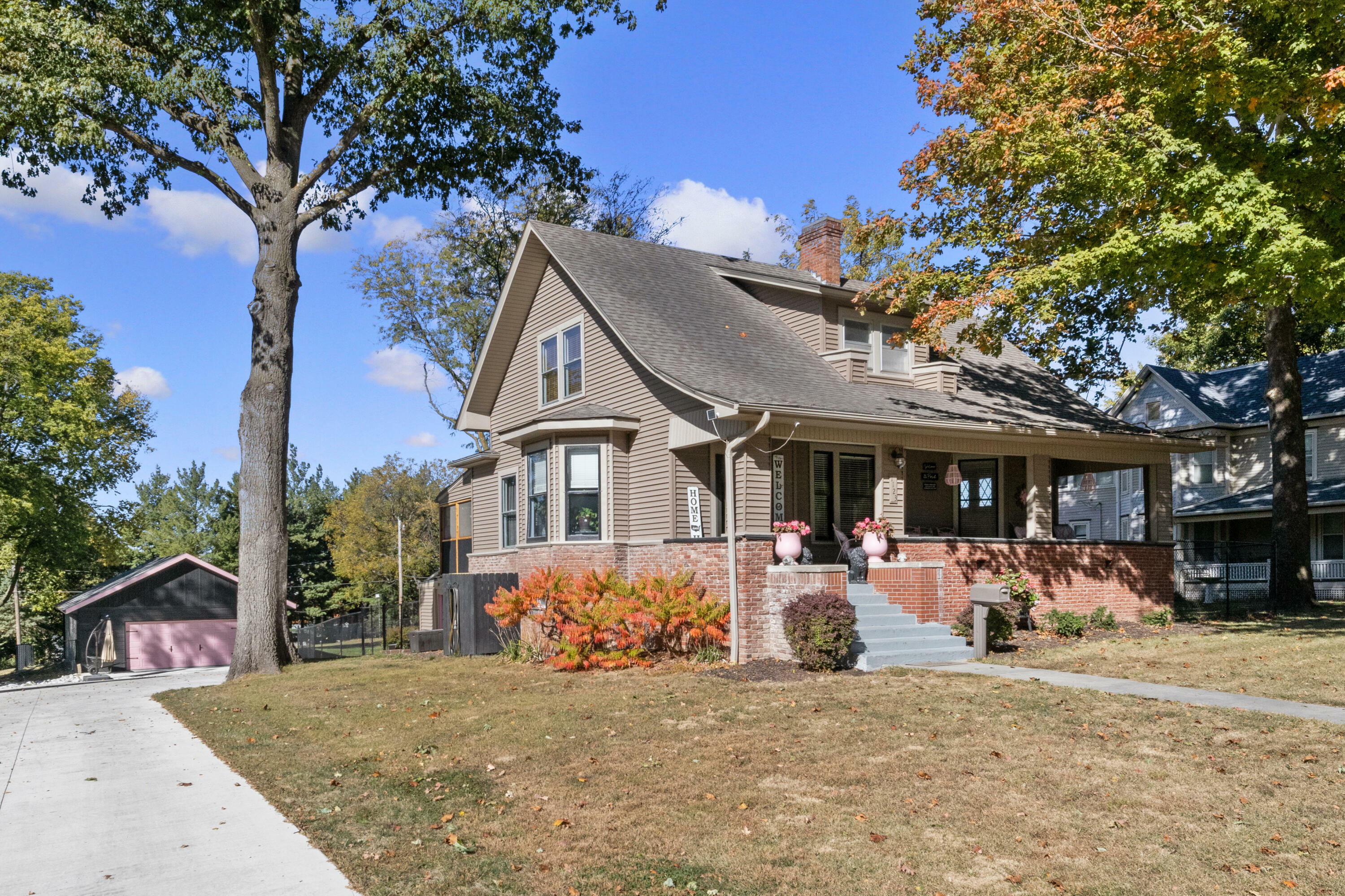 Property Photo:  1123 Boundary Street  Street  IA 51556 