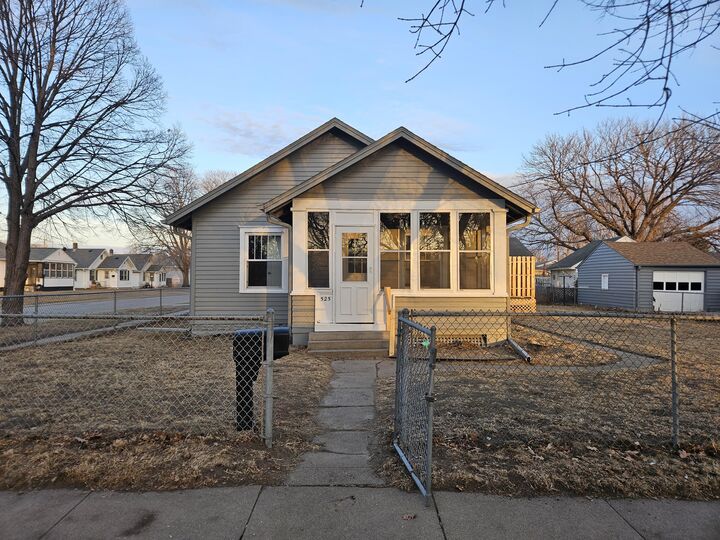 525 N 26  Street  Council Bluffs IA 51501 photo
