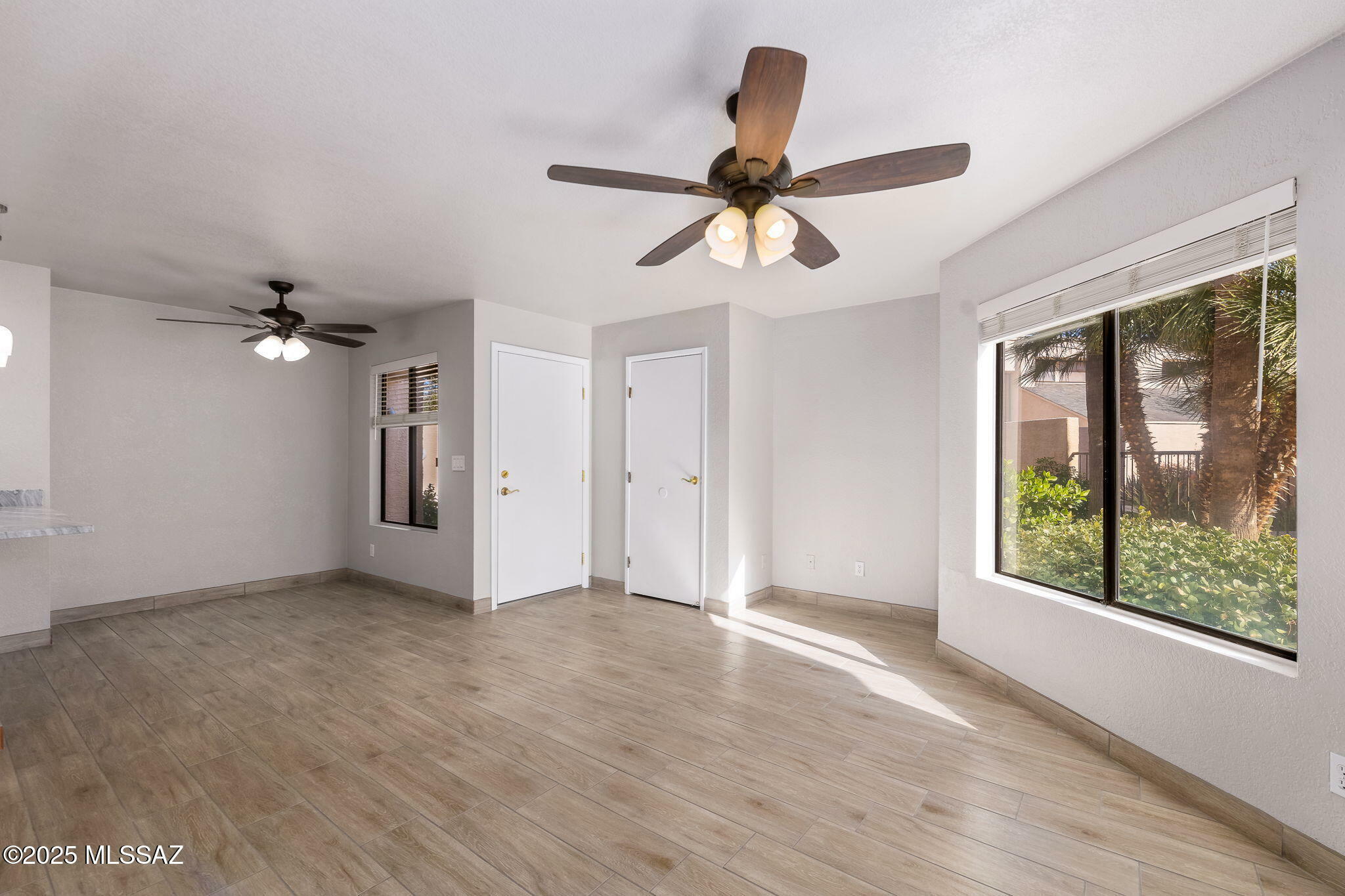 Property Photo: 7623 E Callisto Circle Unit 98 AZ 85715