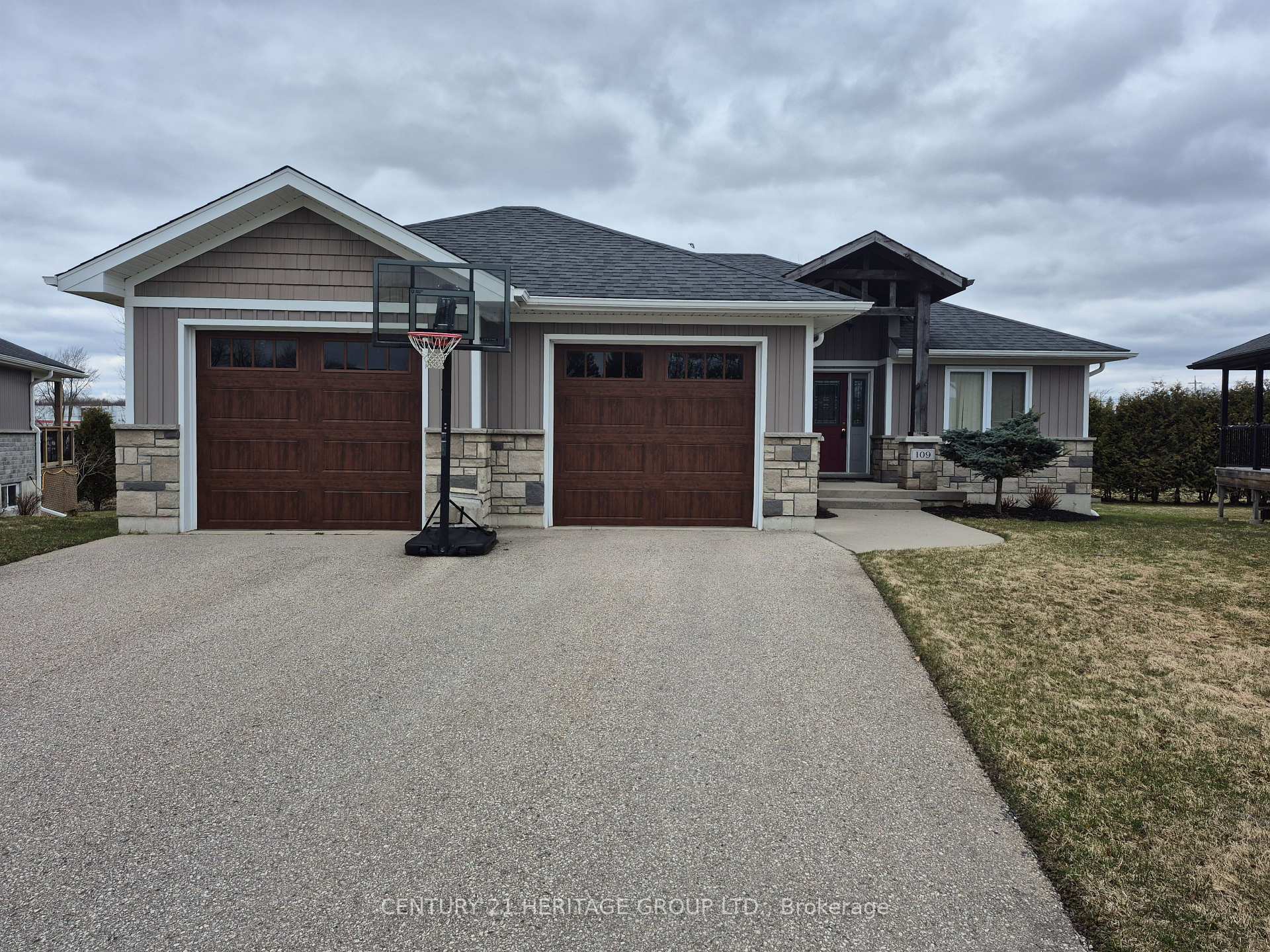Photo de la propriété: 109 Tuffy Macdougall Court ON N0G 1Z0