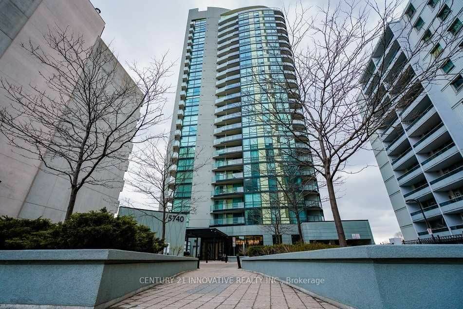 Property Photo:  5740 Yonge St 1506  ON M2M 3T3 