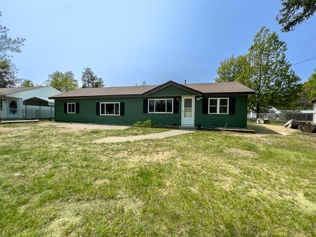 Property Photo: 1701 Flint Road MI 48656