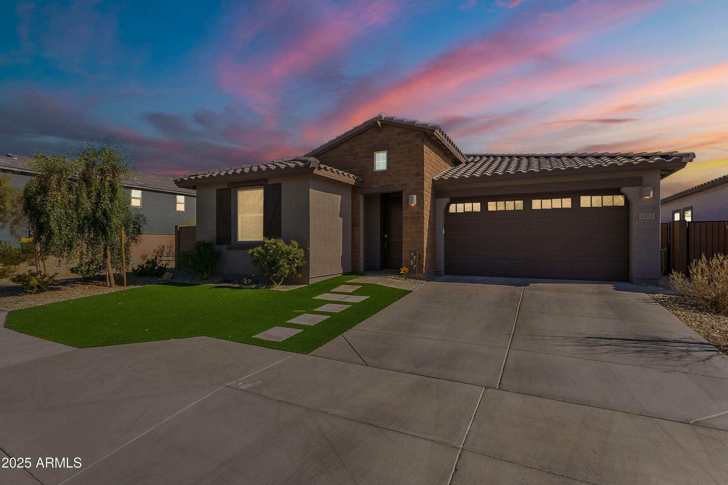 Property Photo:  4757 N 191st Drive  AZ 85340 