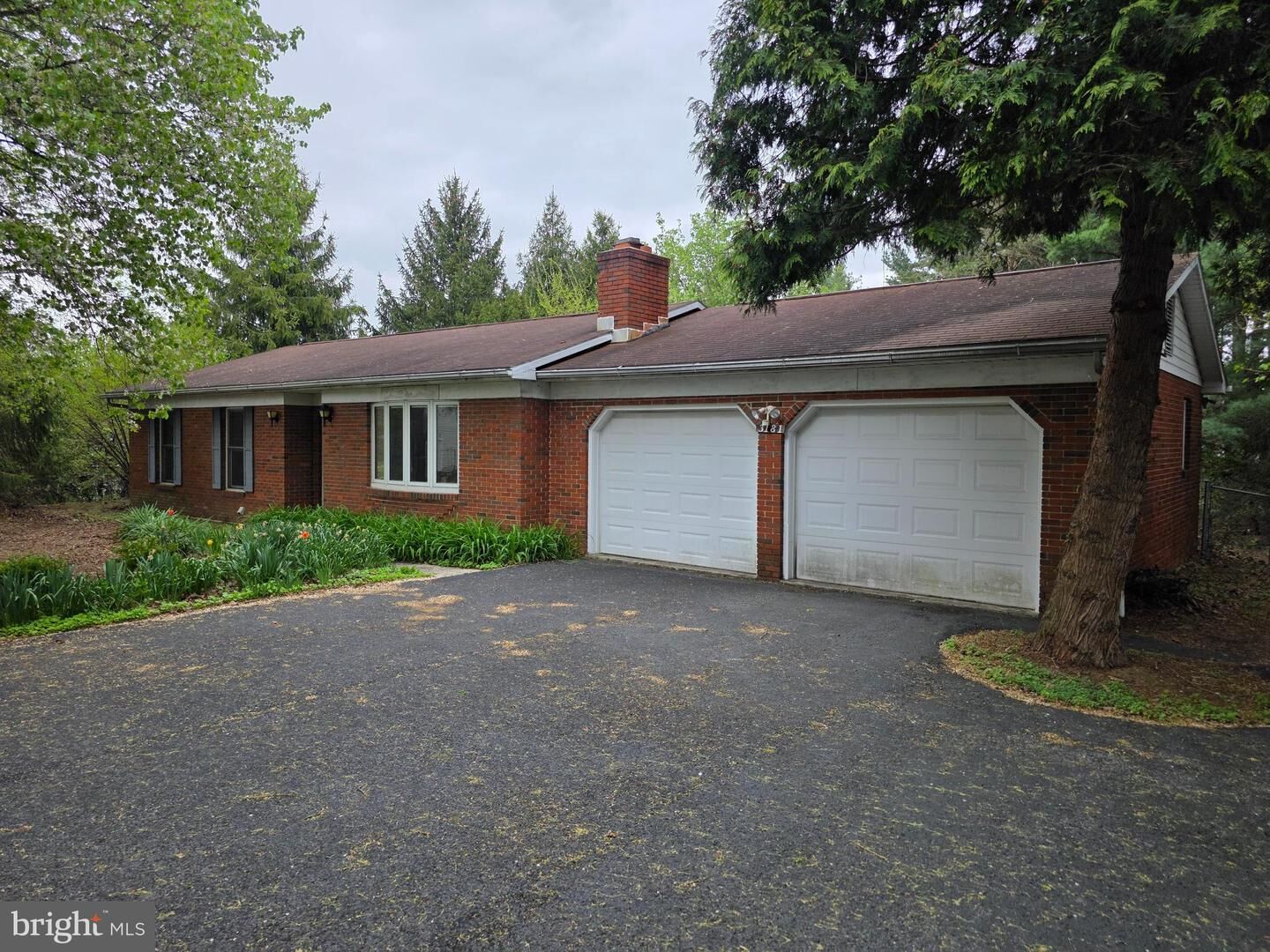 Property Photo:  3181 Spring Road  PA 17013 