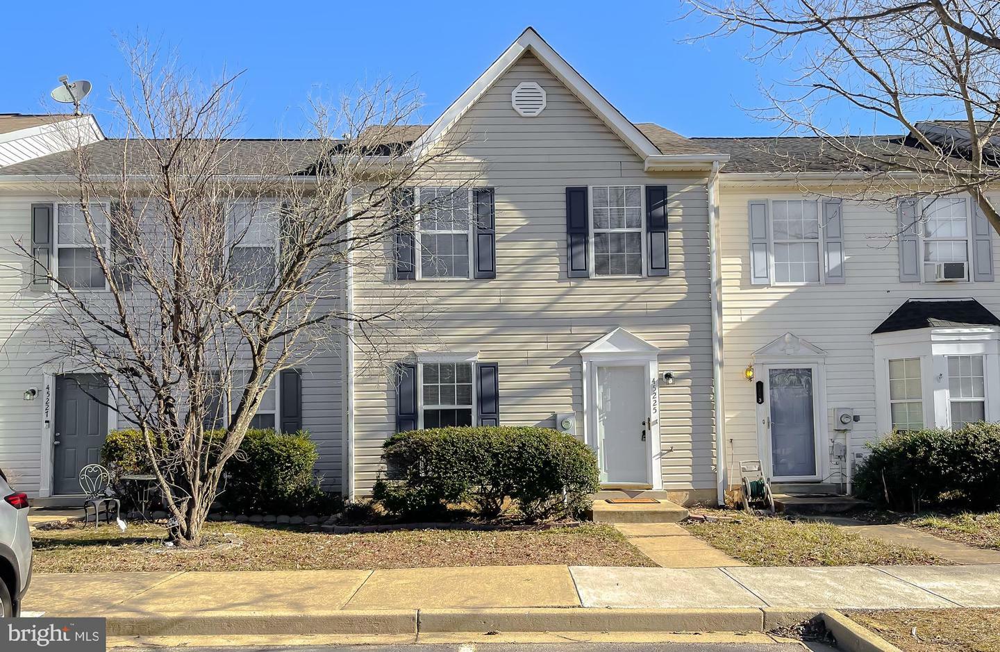 Property Photo: 45225 Woodstown Way MD 20619