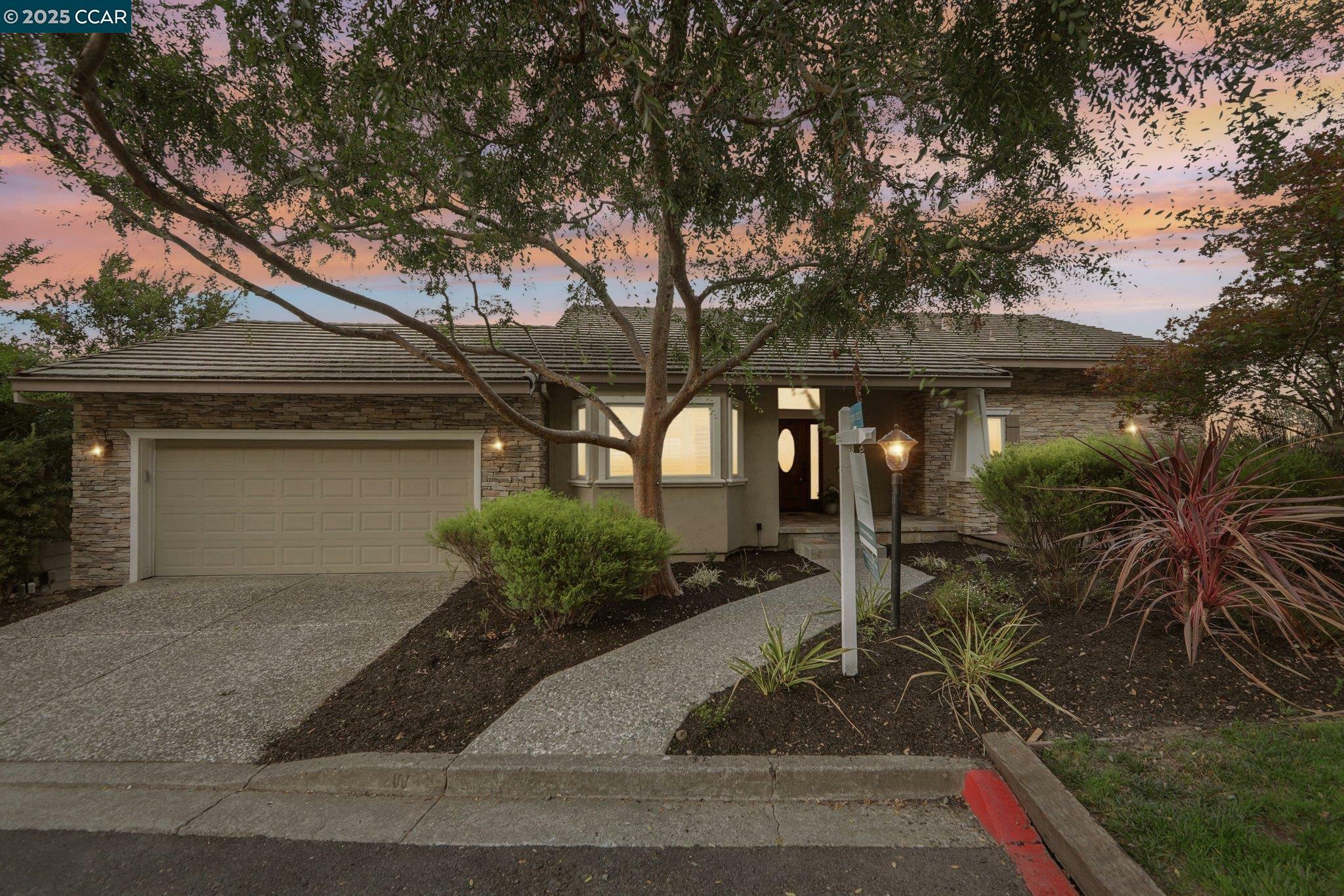 Property Photo:  121 Brookline St  CA 94556 