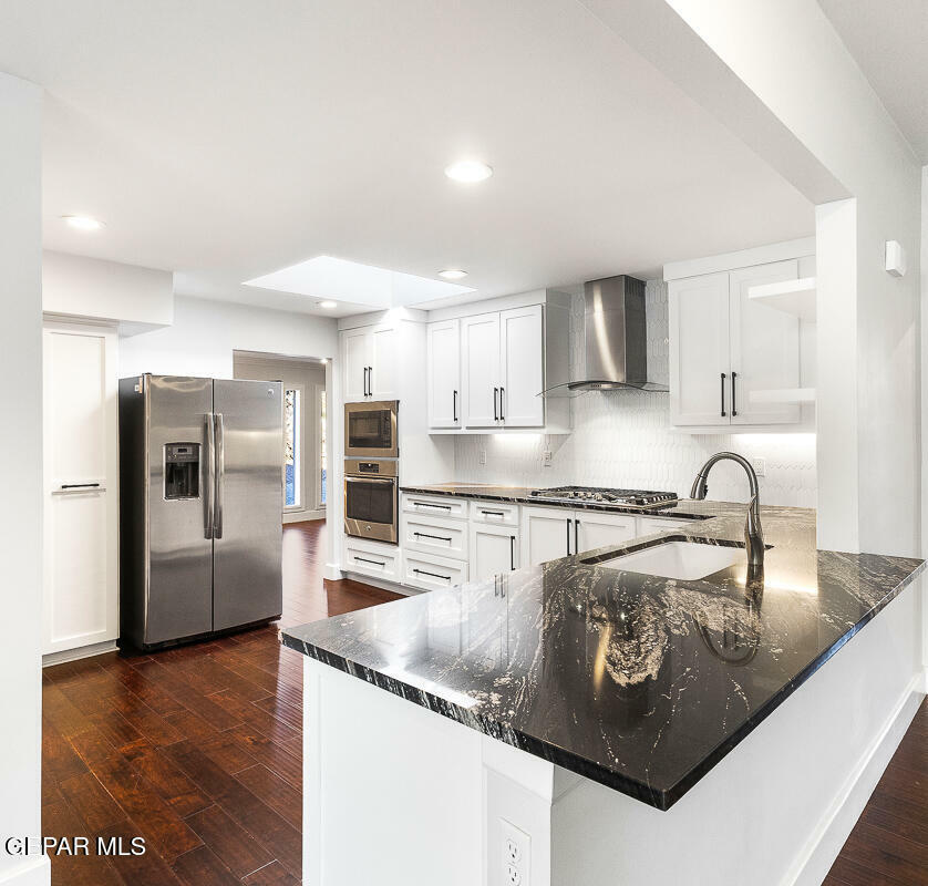 Property Photo: 913 Turney Drive TX 79902