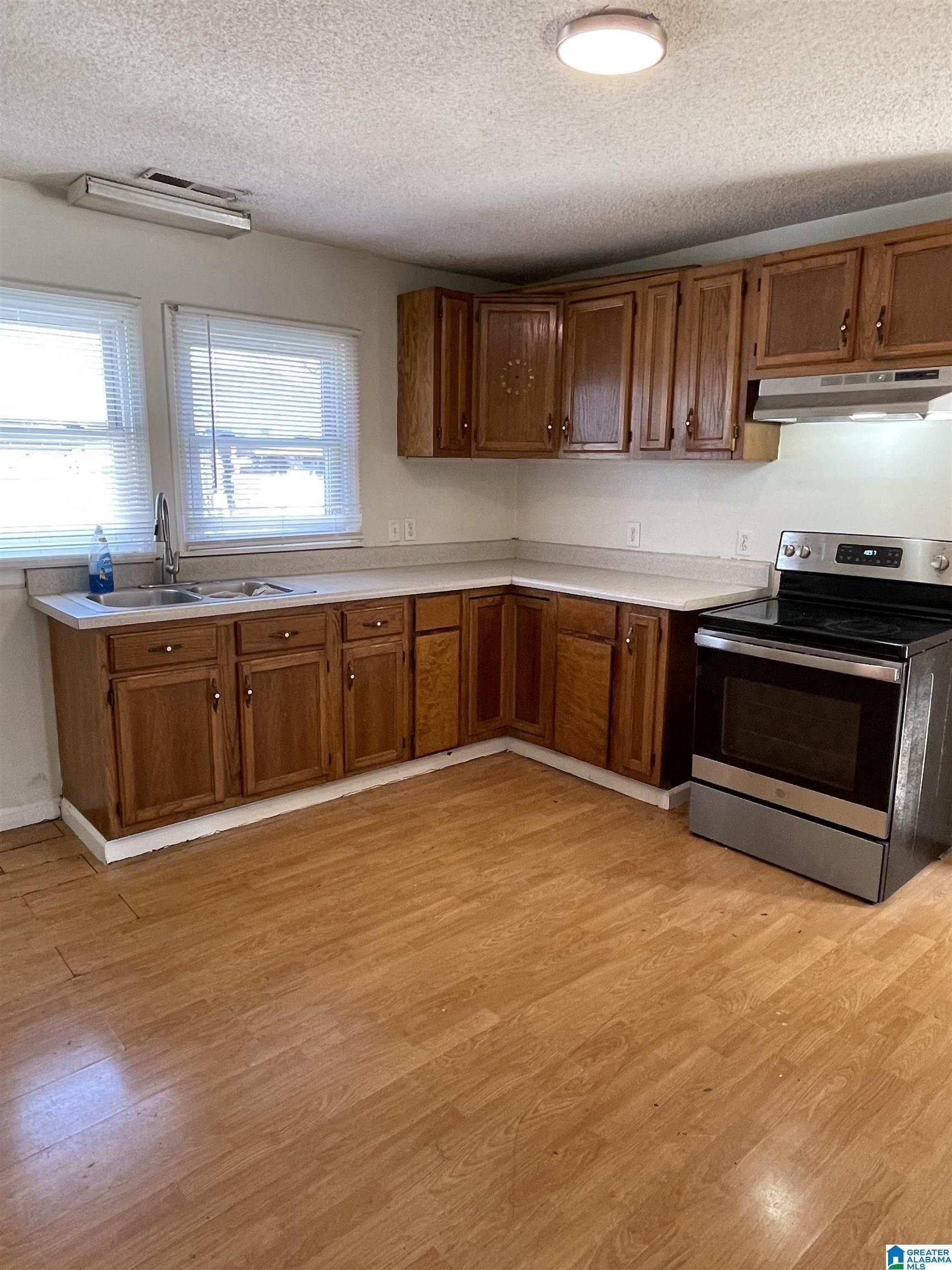 Property Photo: 2324 Maple Street AL 35022