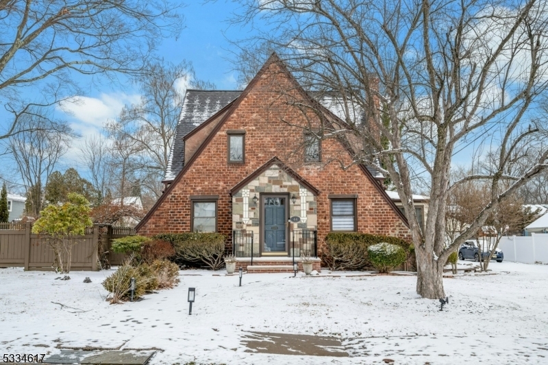 Property Photo: 44 E Reid Pl NJ 07044