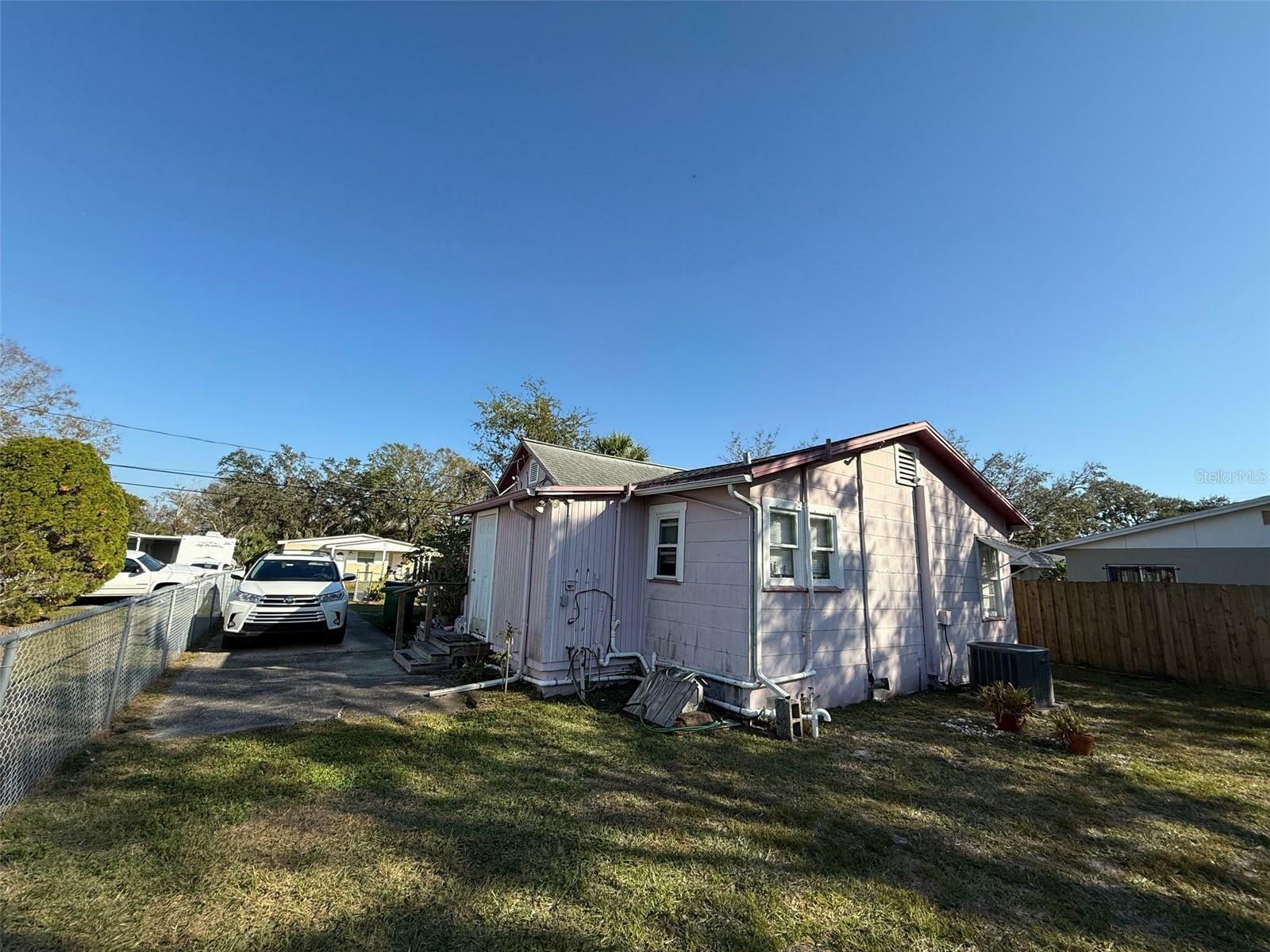 Property Photo:  6319 S Adelia Avenue  FL 33616 