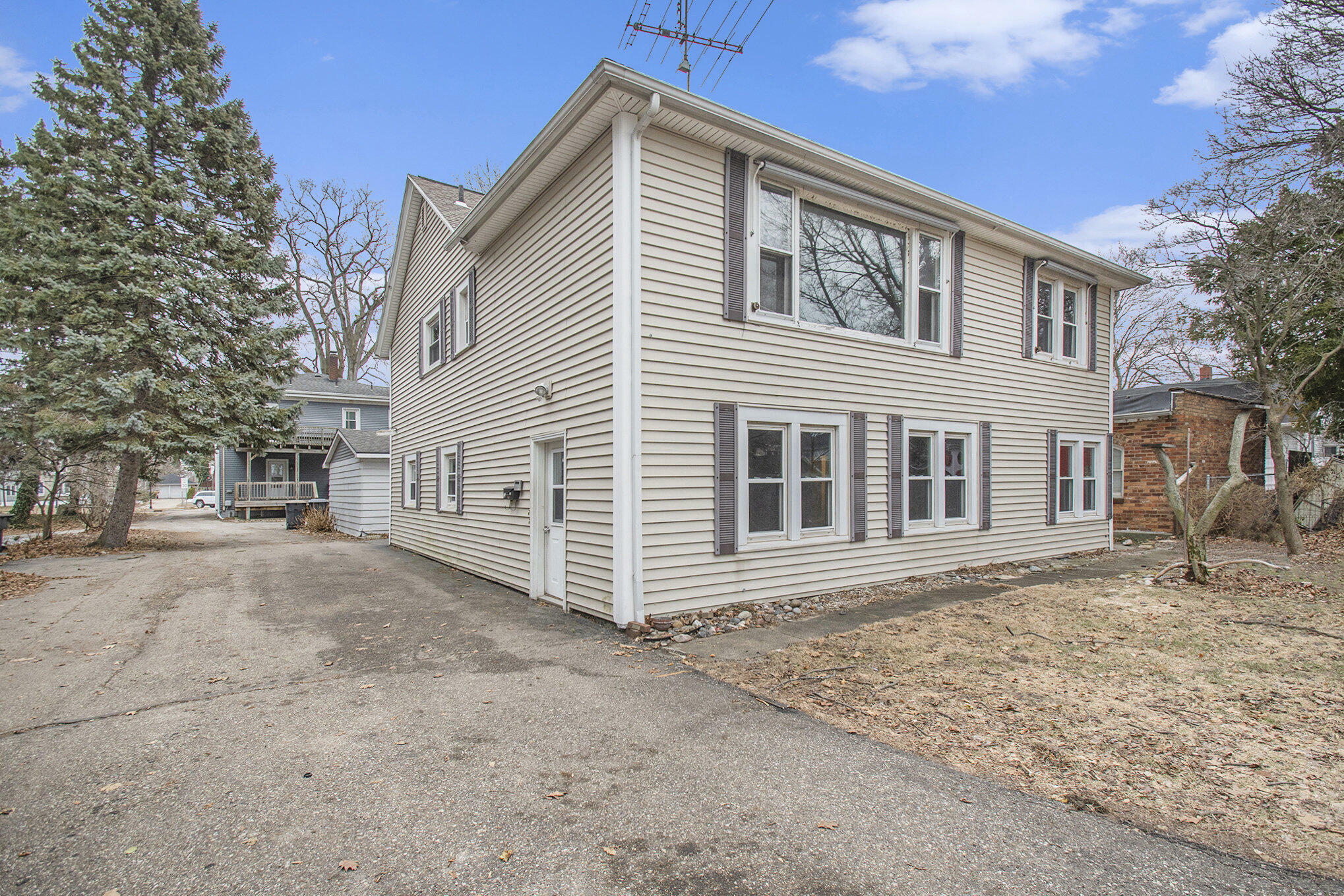 1448 Lake Boulevard  St. Joseph MI 49085 photo