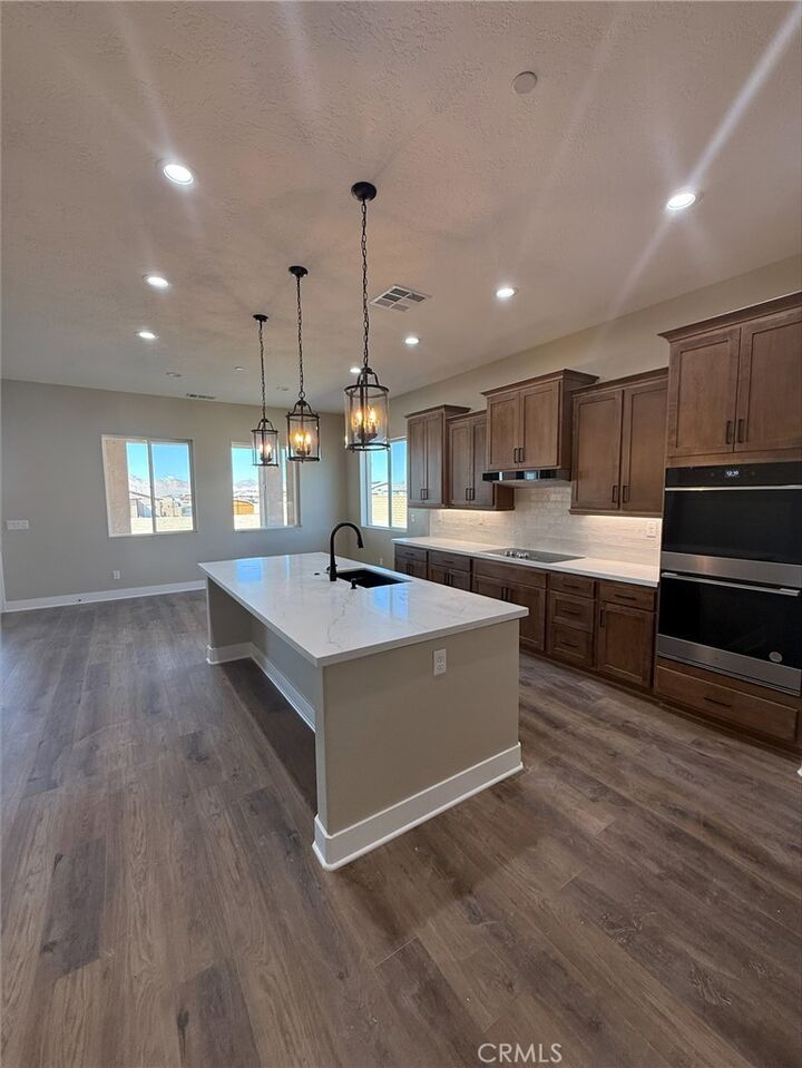 Property Photo: 19568 Arcata Road CA 92307