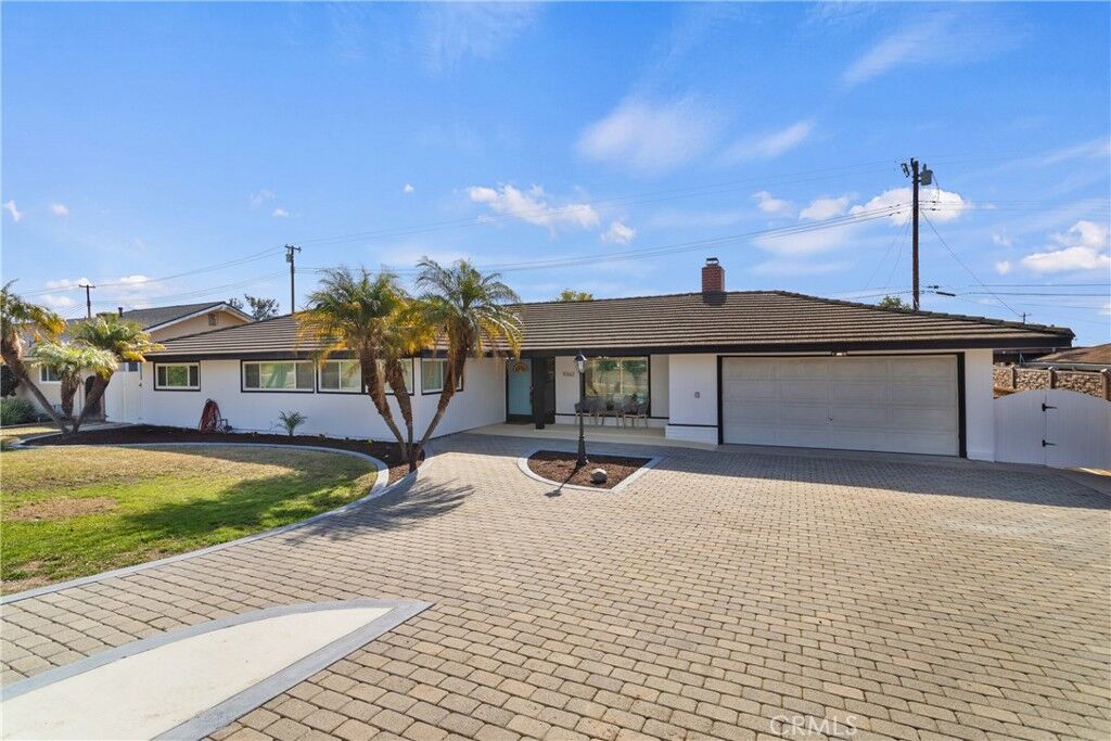 Property Photo:  9362 Russell Street  CA 90631 