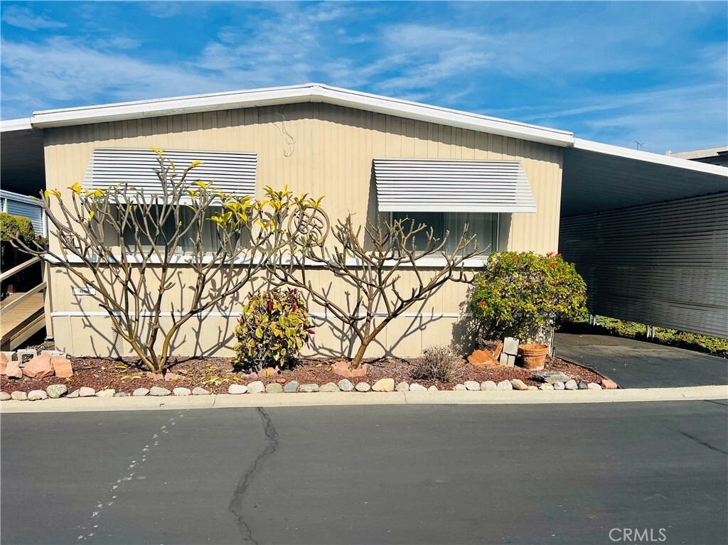 Property Photo:  26200 Frampton Avenue 74  CA 90710 