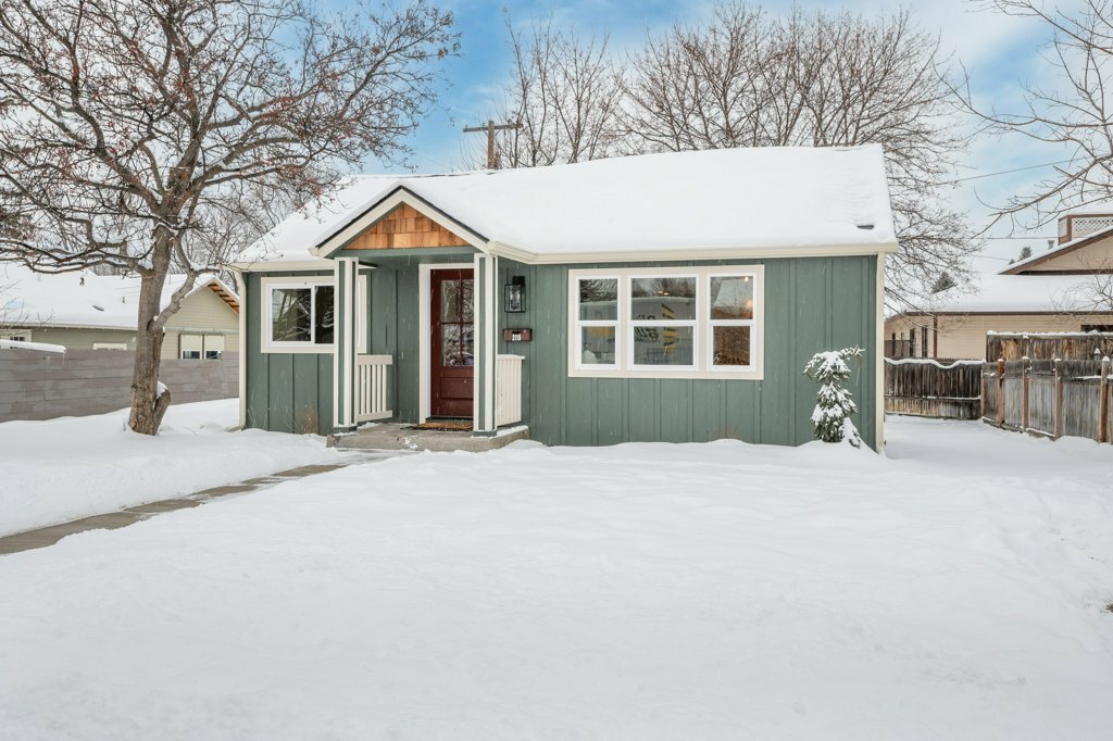 Property Photo:  2115 Park Street  MT 59801 