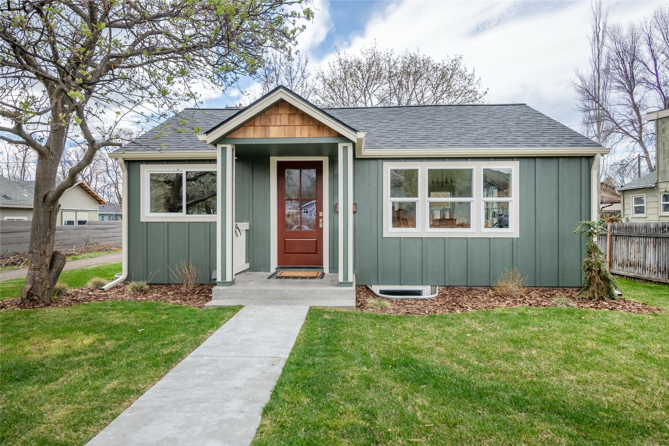 Property Photo: 2115 Park Street MT 59801
