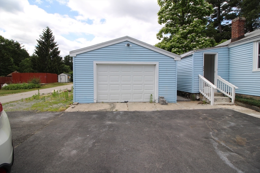 Property Photo:  356 North Road 1  MA 01863 