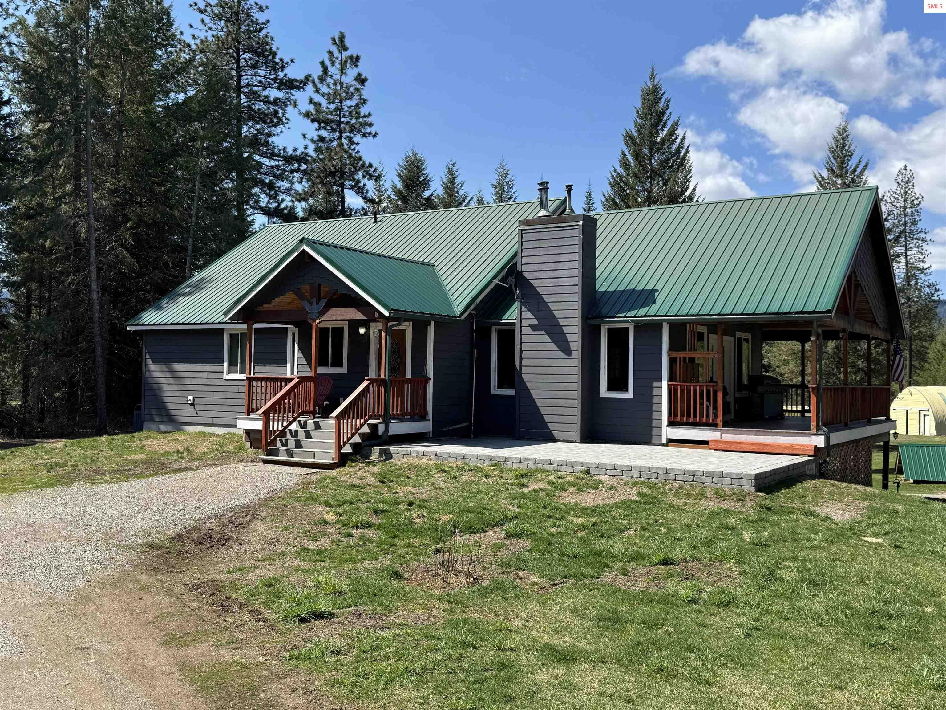 Property Photo: 4058 &Amp 4062 W Seasons Rd ID 83858
