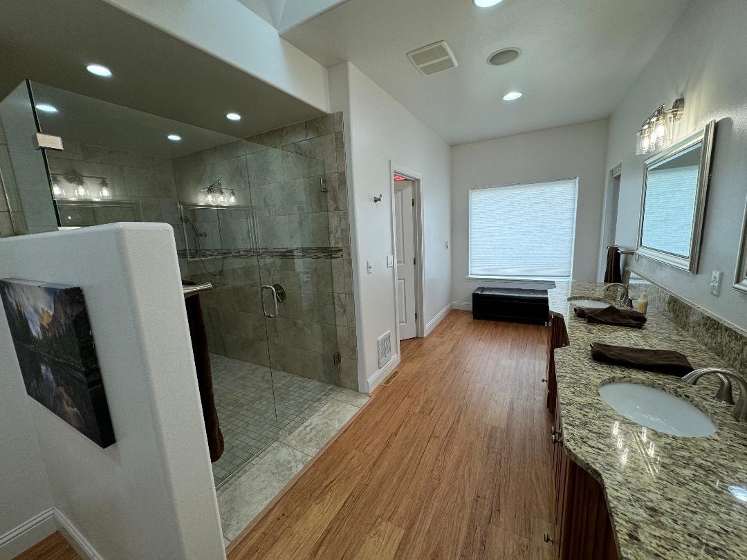 Property Photo: 6919 E Spangle-Waverly Rd WA 99031