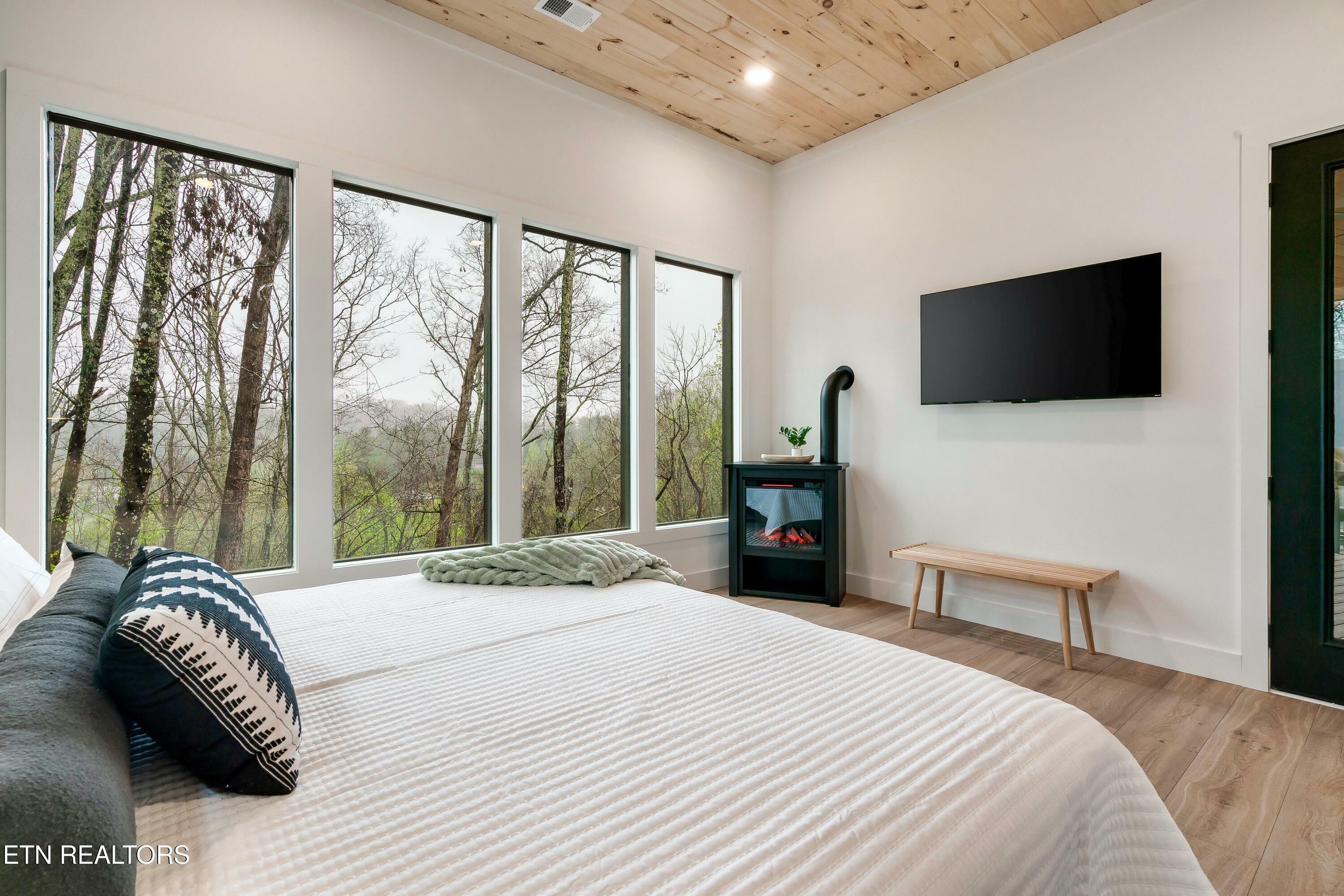 Property Photo: 1079 Pleasure Rd TN 37876