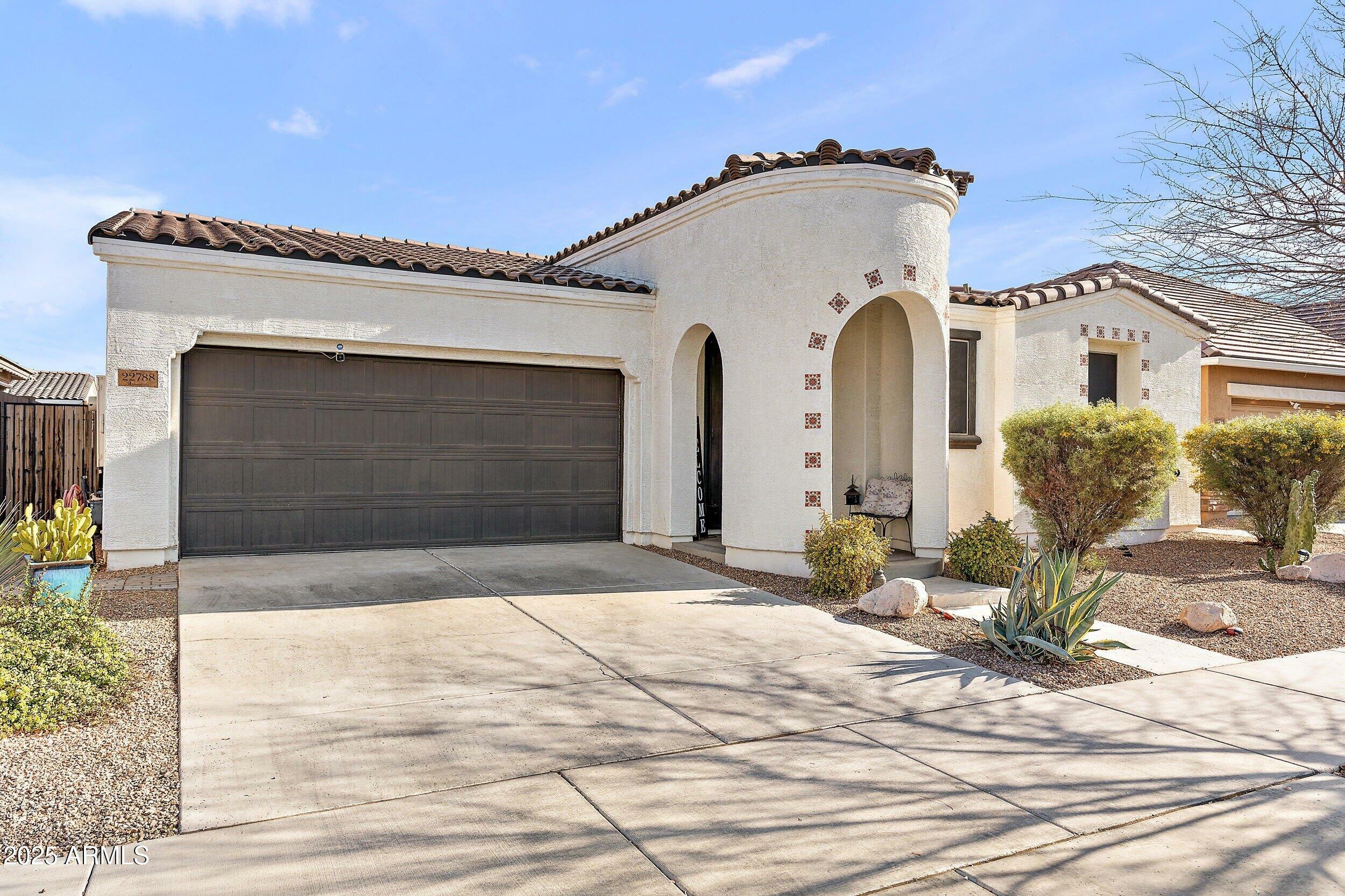 Property Photo:  22788 E Via Las Brisas --  AZ 85142 