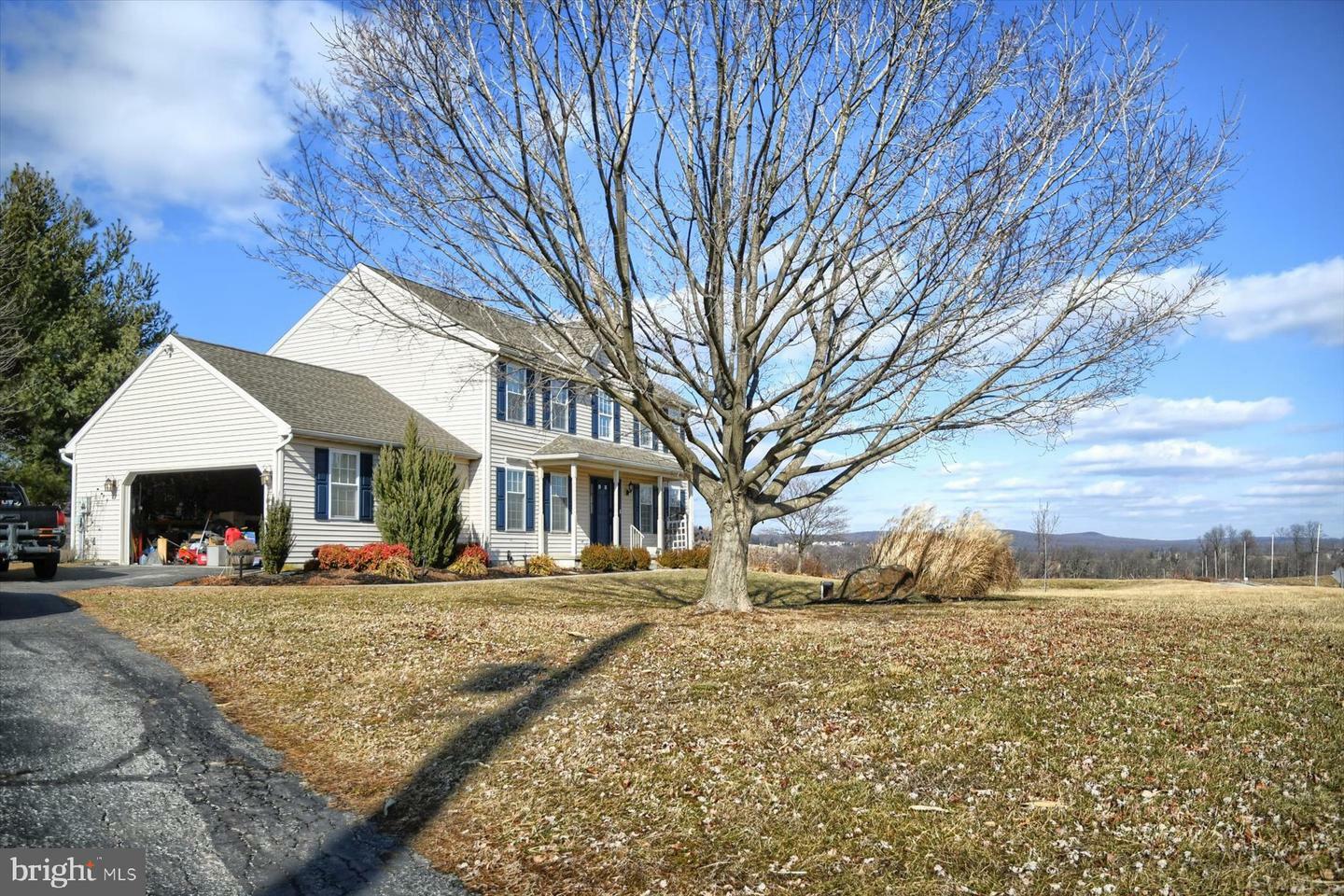 Property Photo:  403 Chestnut Tree Road  PA 19520 