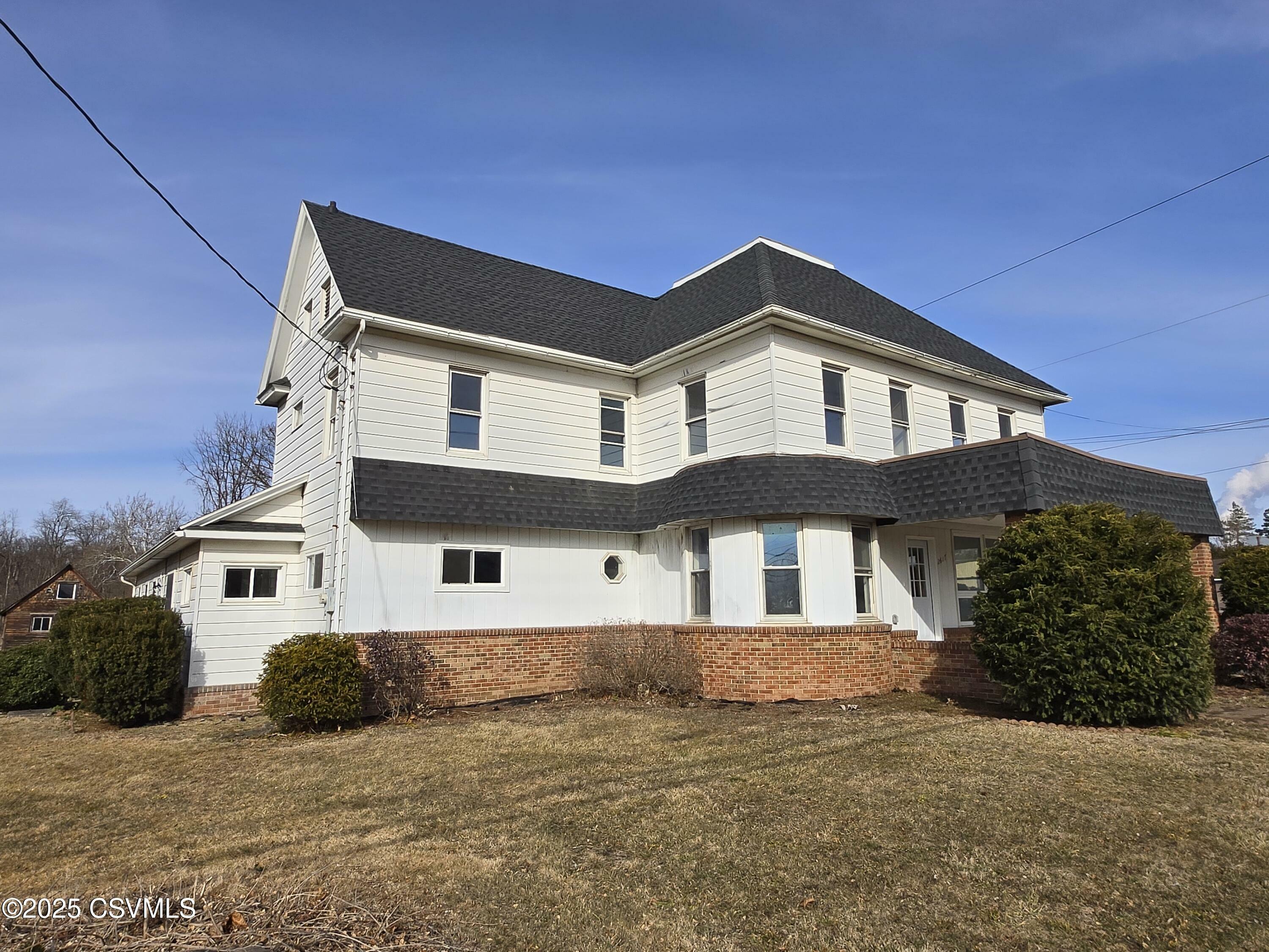 Property Photo:  2617 W Front Street  PA 18603 