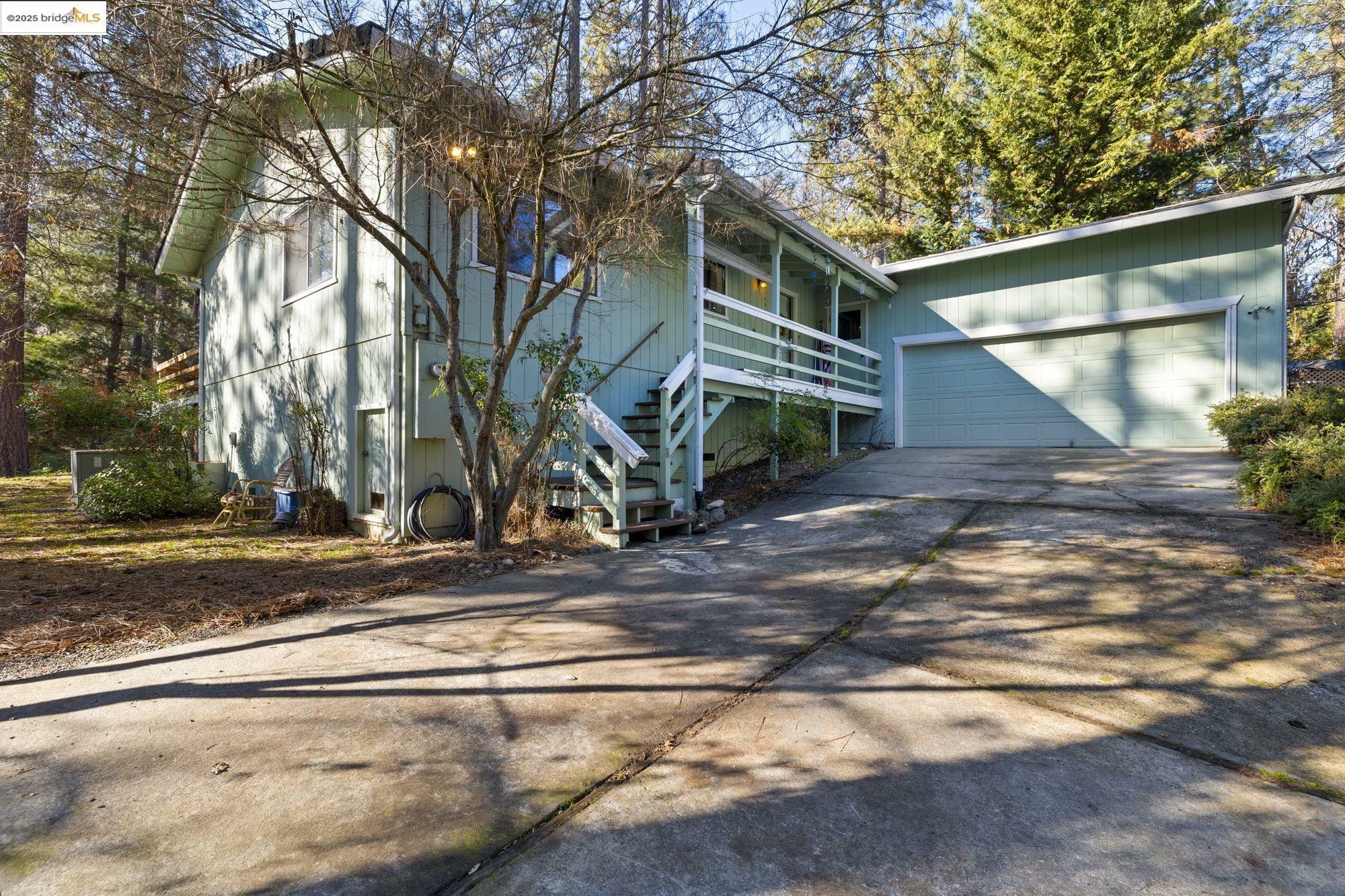 Property Photo: 13210 Wells Fargo Drive CA 95321
