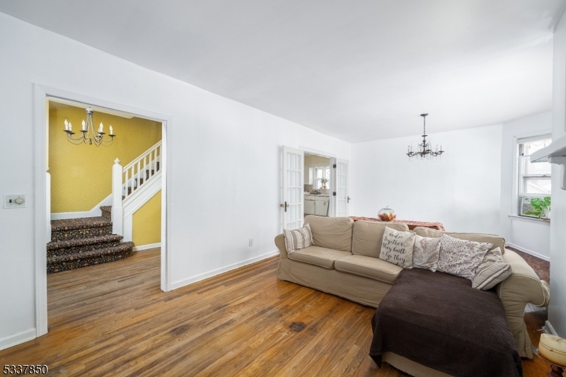 Property Photo:  31 Baldwin Pl  NJ 07003 