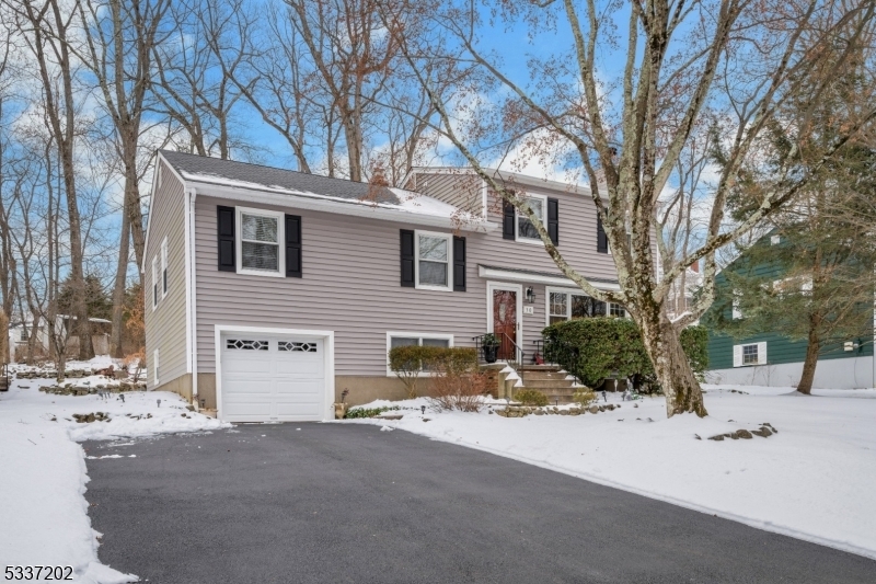 Property Photo:  30 Edgehill Ave  NJ 07960 