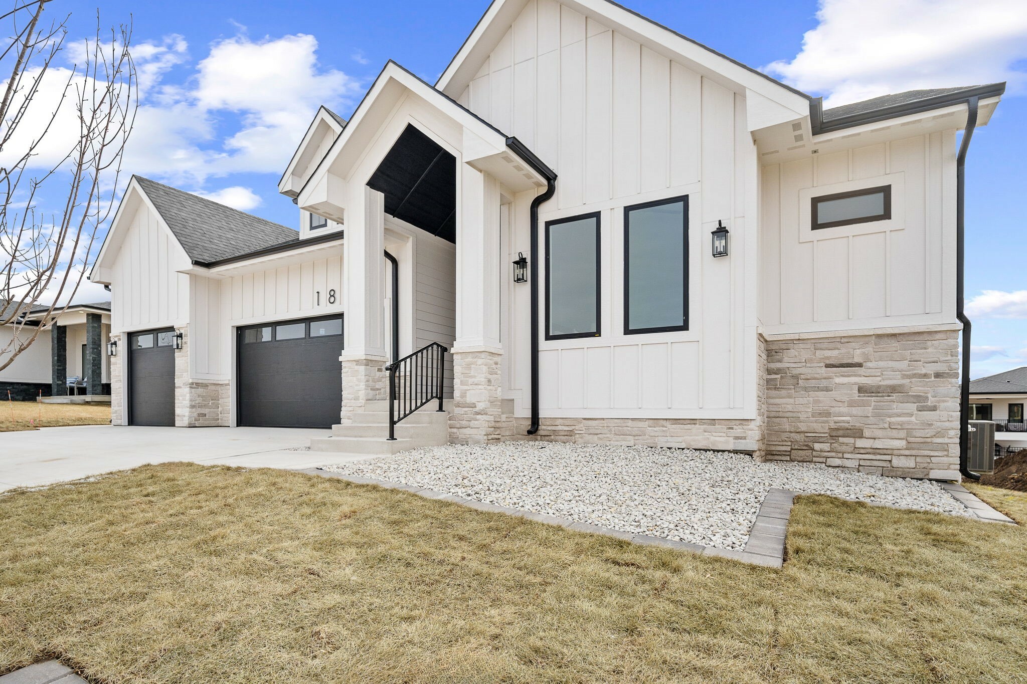 Property Photo:  18112 Tanglewood Drive  IA 50325 