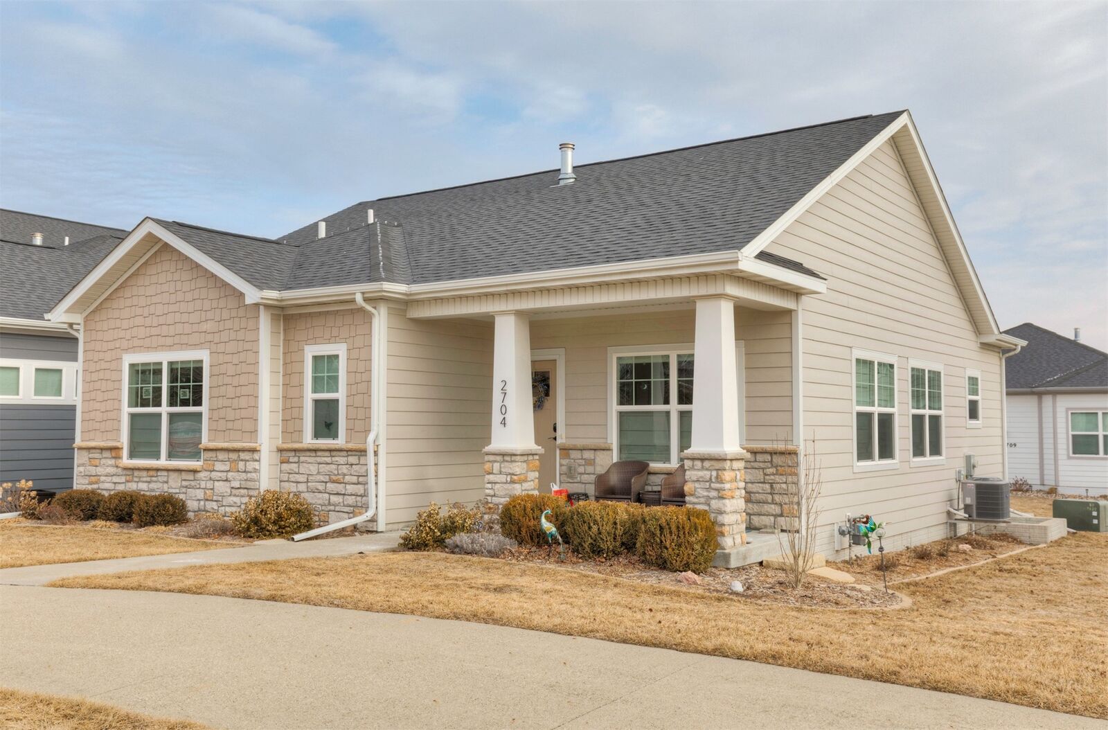 Property Photo: 2704 NW 165th Lane IA 50325