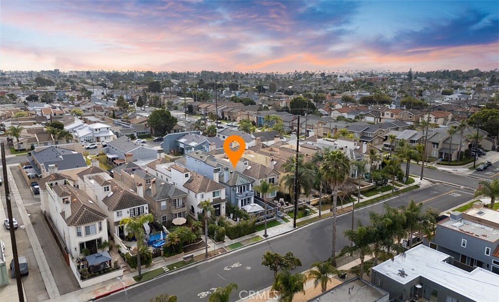 Property Photo: 214 Utica Avenue CA 92648