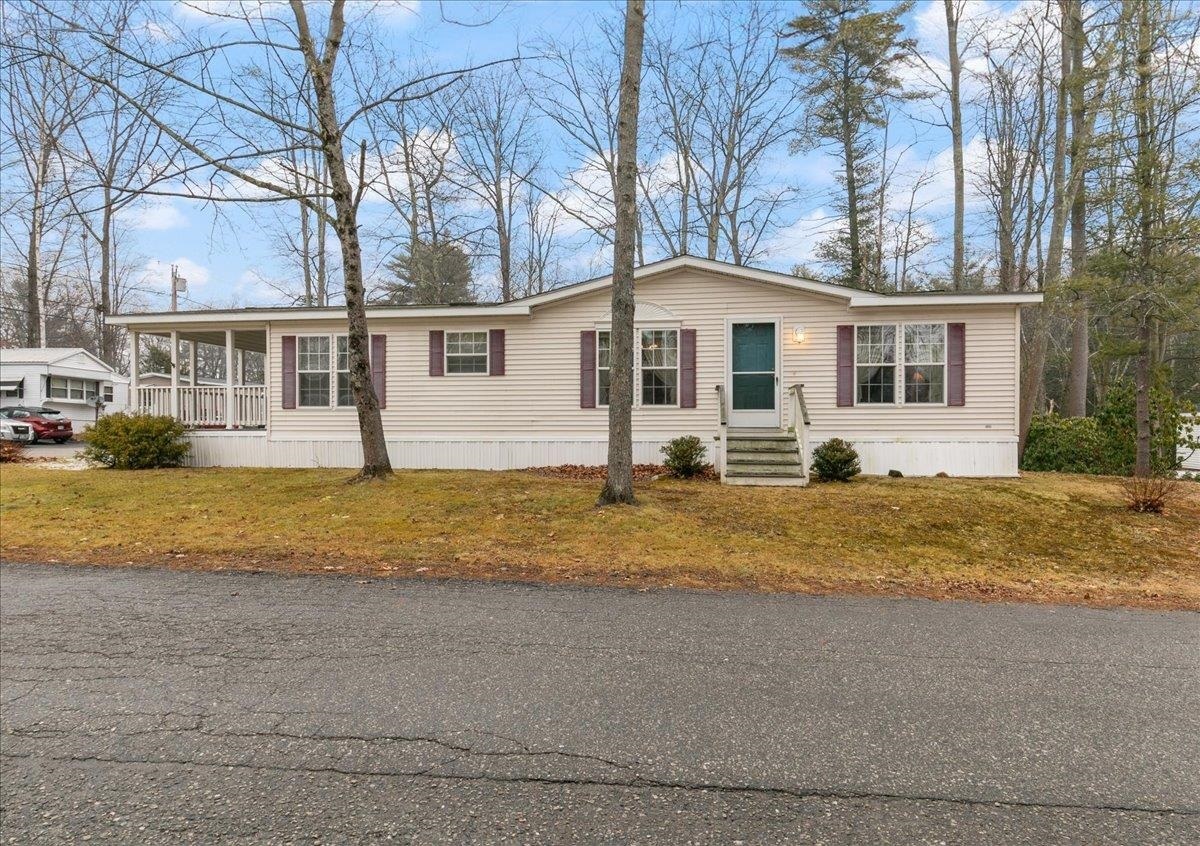 Property Photo:  604 Canterbury Drive  NH 03833 