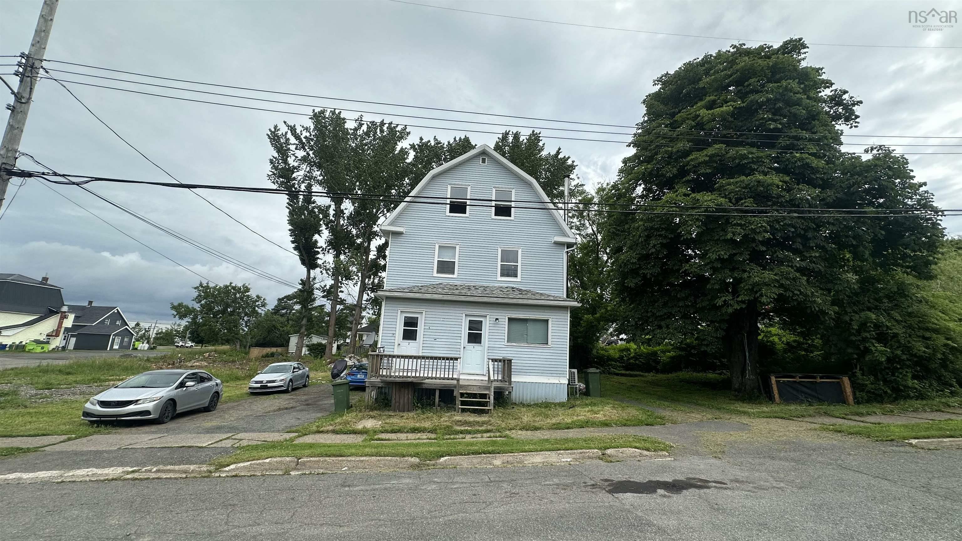 Property Photo:  17 Pleasant Street  NS B0K 1X0 