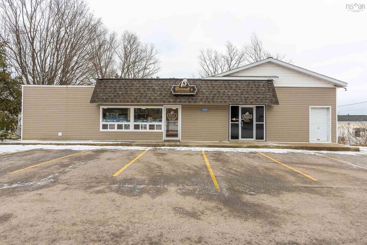 5968 Highway 1 — photo 1