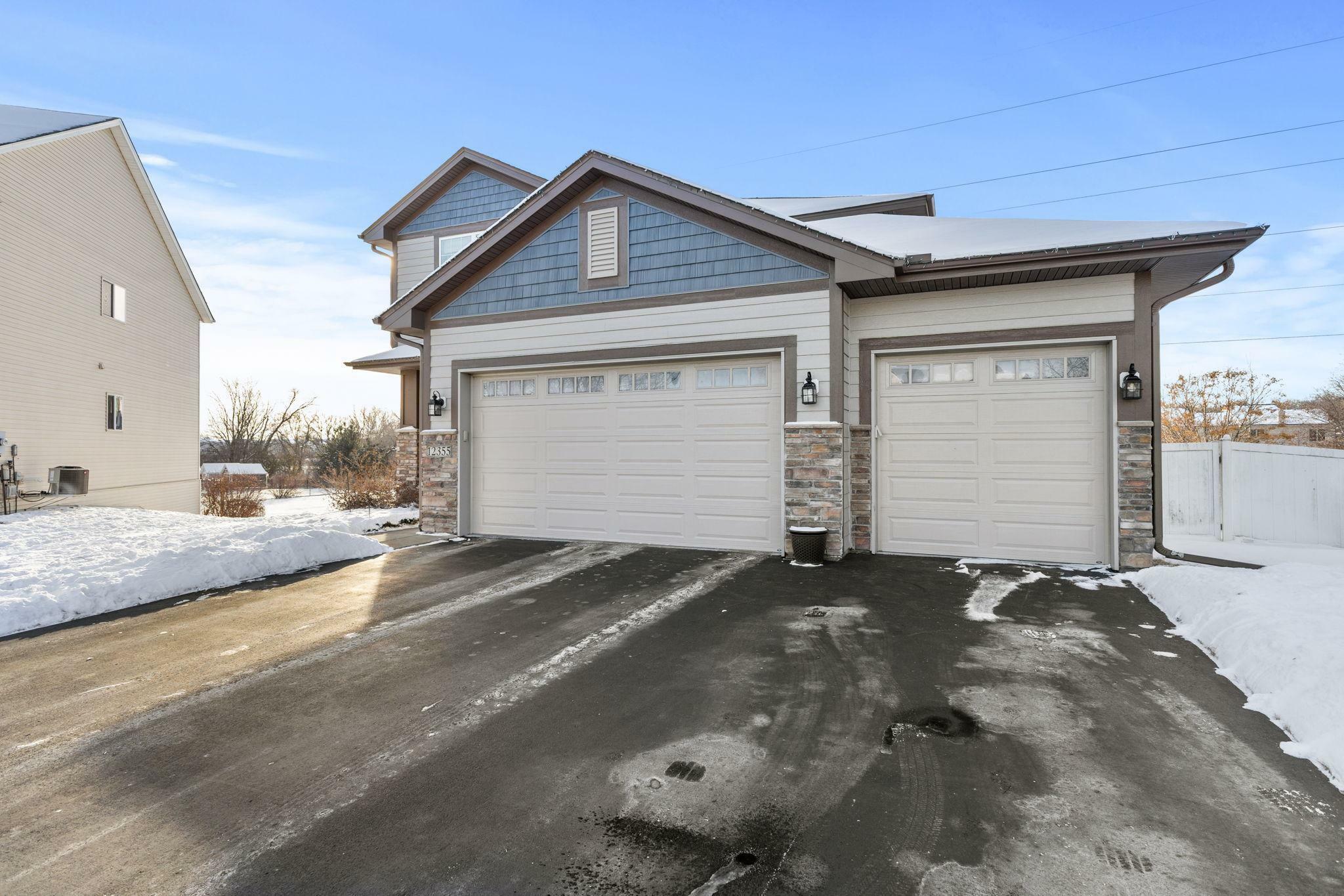 Property Photo:  12355 Butternut Street NW  MN 55448 