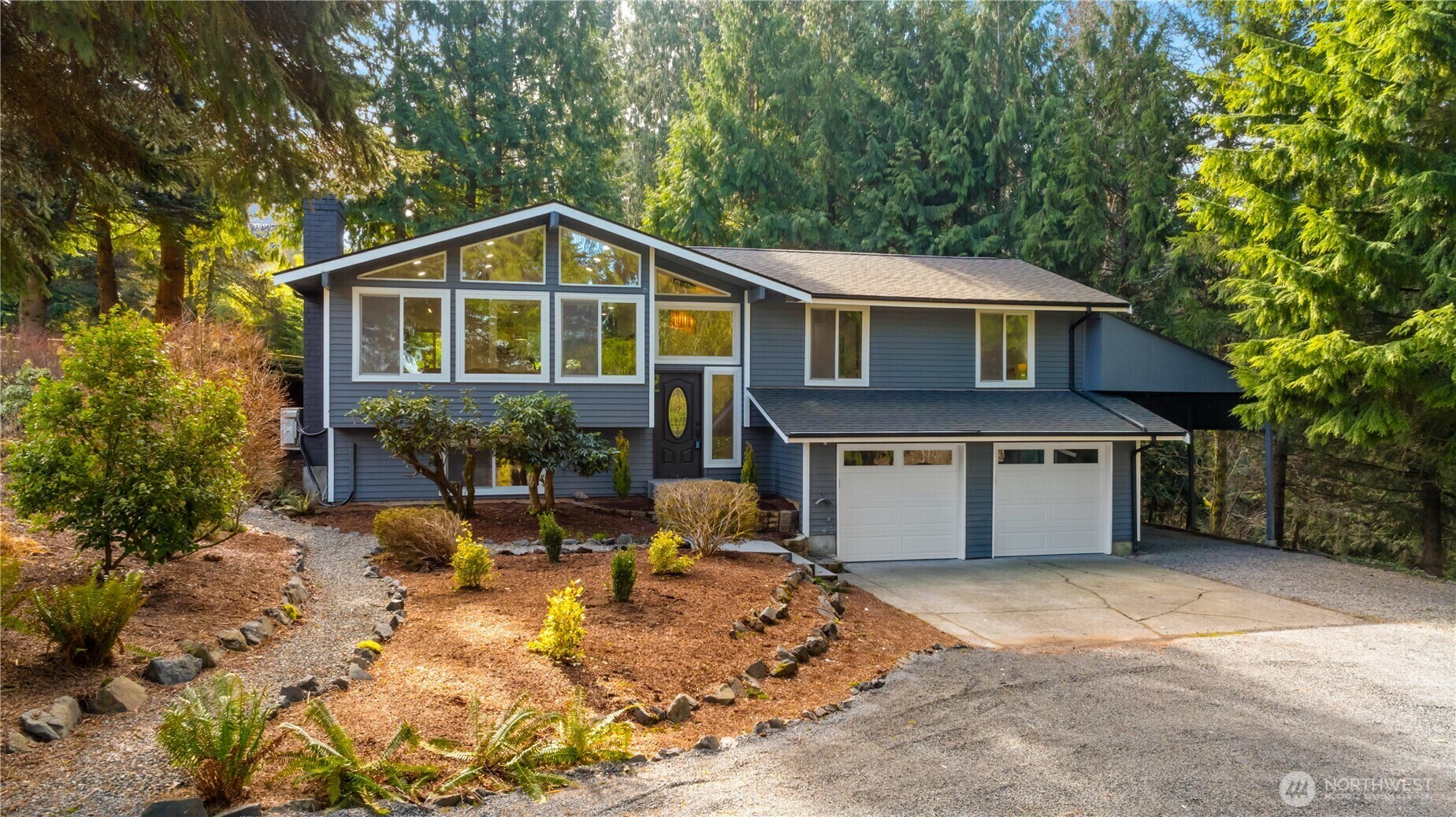 Property Photo:  16005  239th Avenue SE  WA 98027 